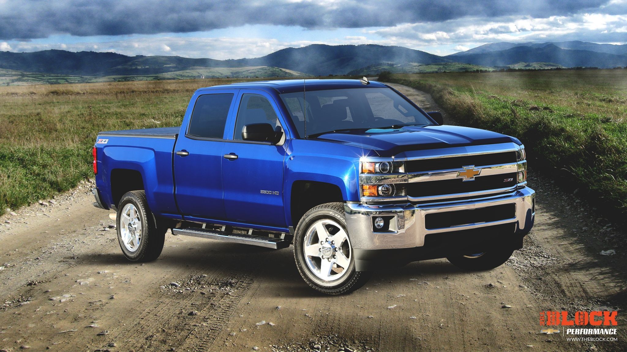 Chevrolet Silverado blu pickup, 2048x1152 alta risoluzione, Desktop