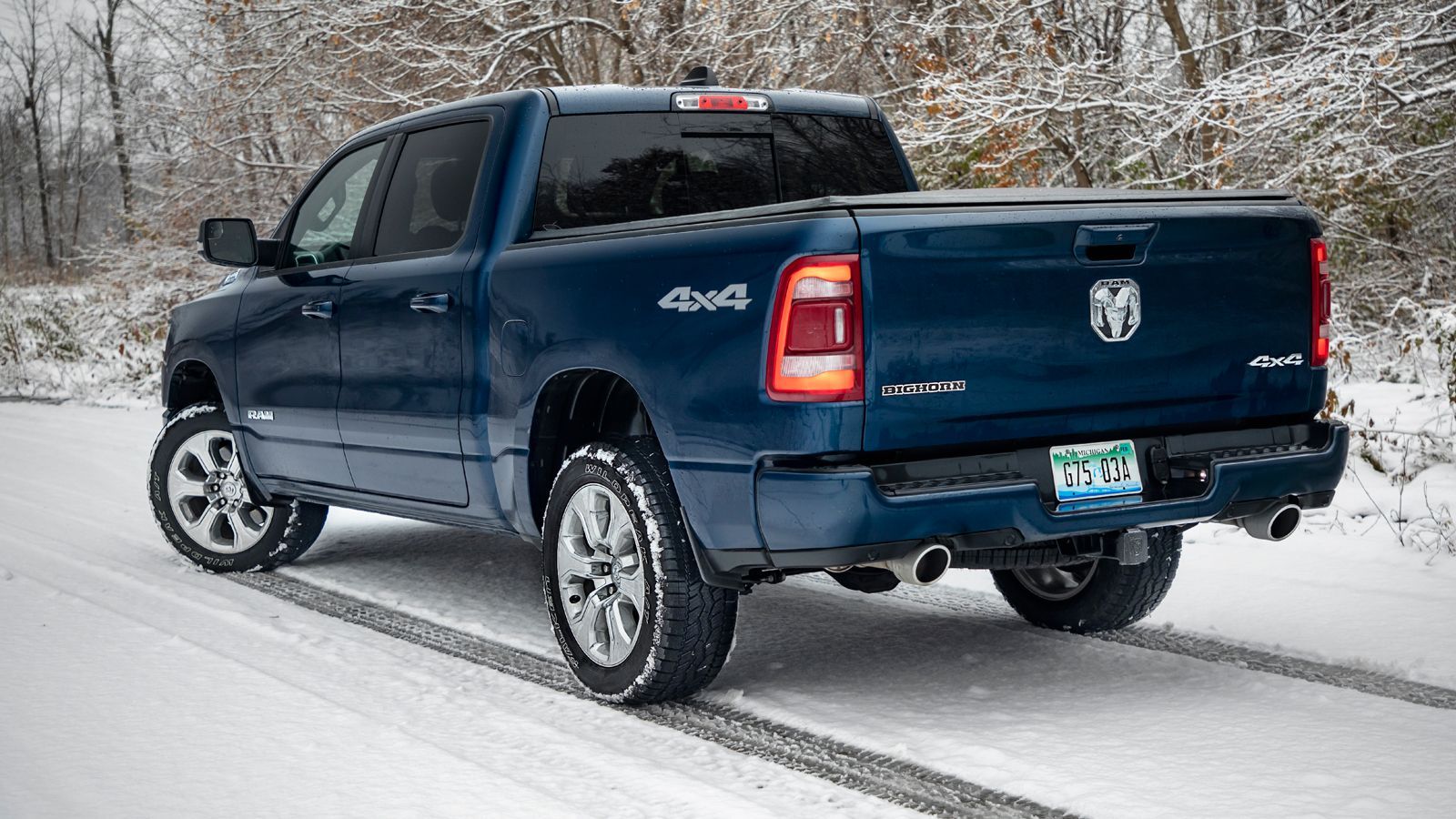 Ram pickup blu nella neve, 1600x900 900p, iMac