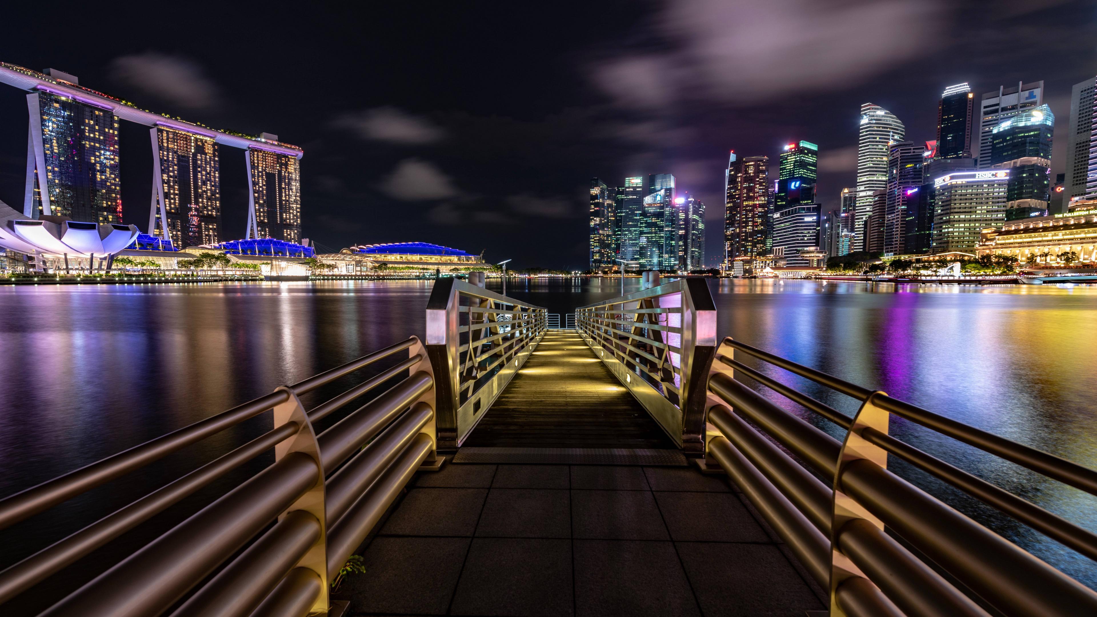 Marina Bay Singapore notturna, 7680x4320 Ultra HD, 4K TV