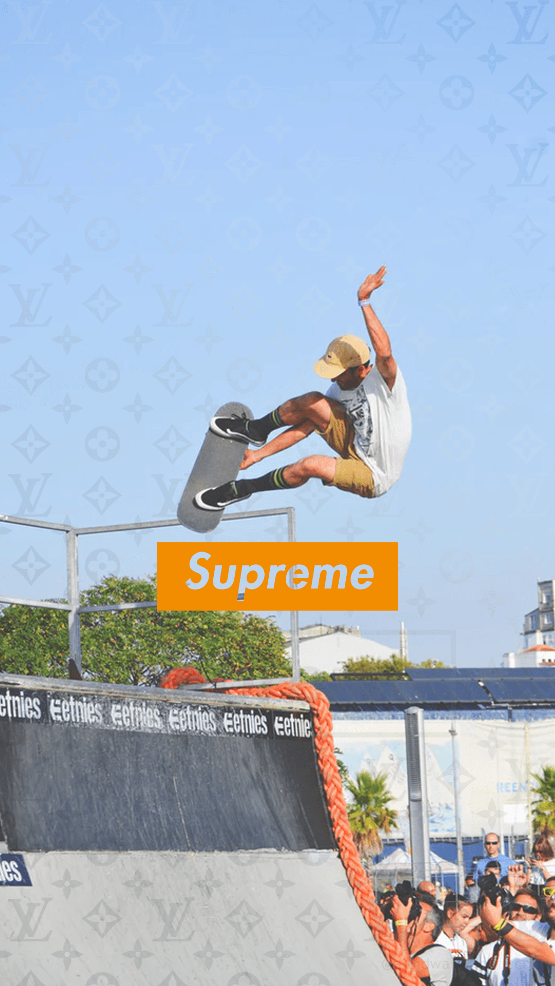 Skateboarder salto rampa Supreme, New York, 1080x1920 Full HD Verticale, Smartphone