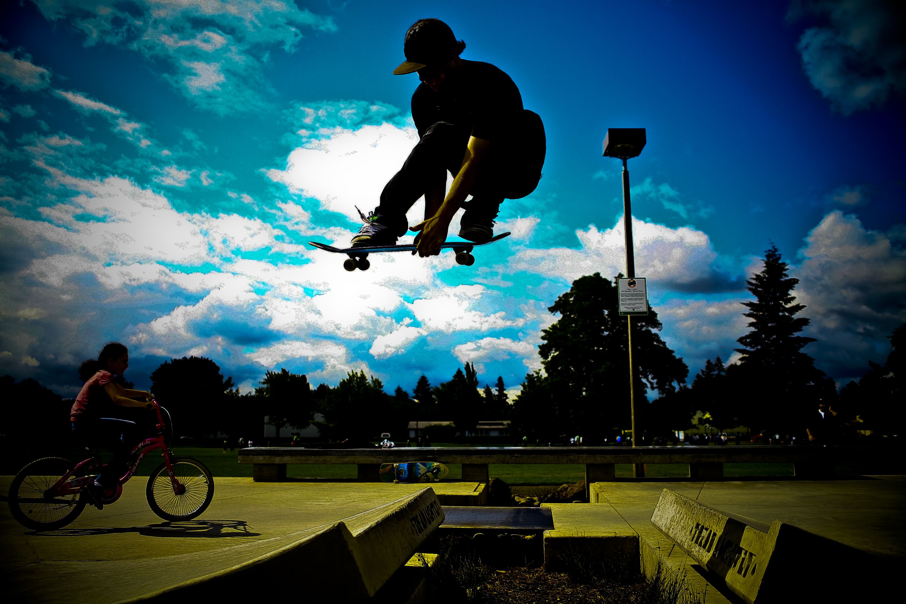 skateboarder salto skatepark silhouette, 3168x2112 WQXGA, Laptop