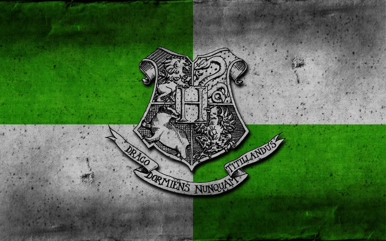 Slytherin, 2560x1440 QHD, Laptop