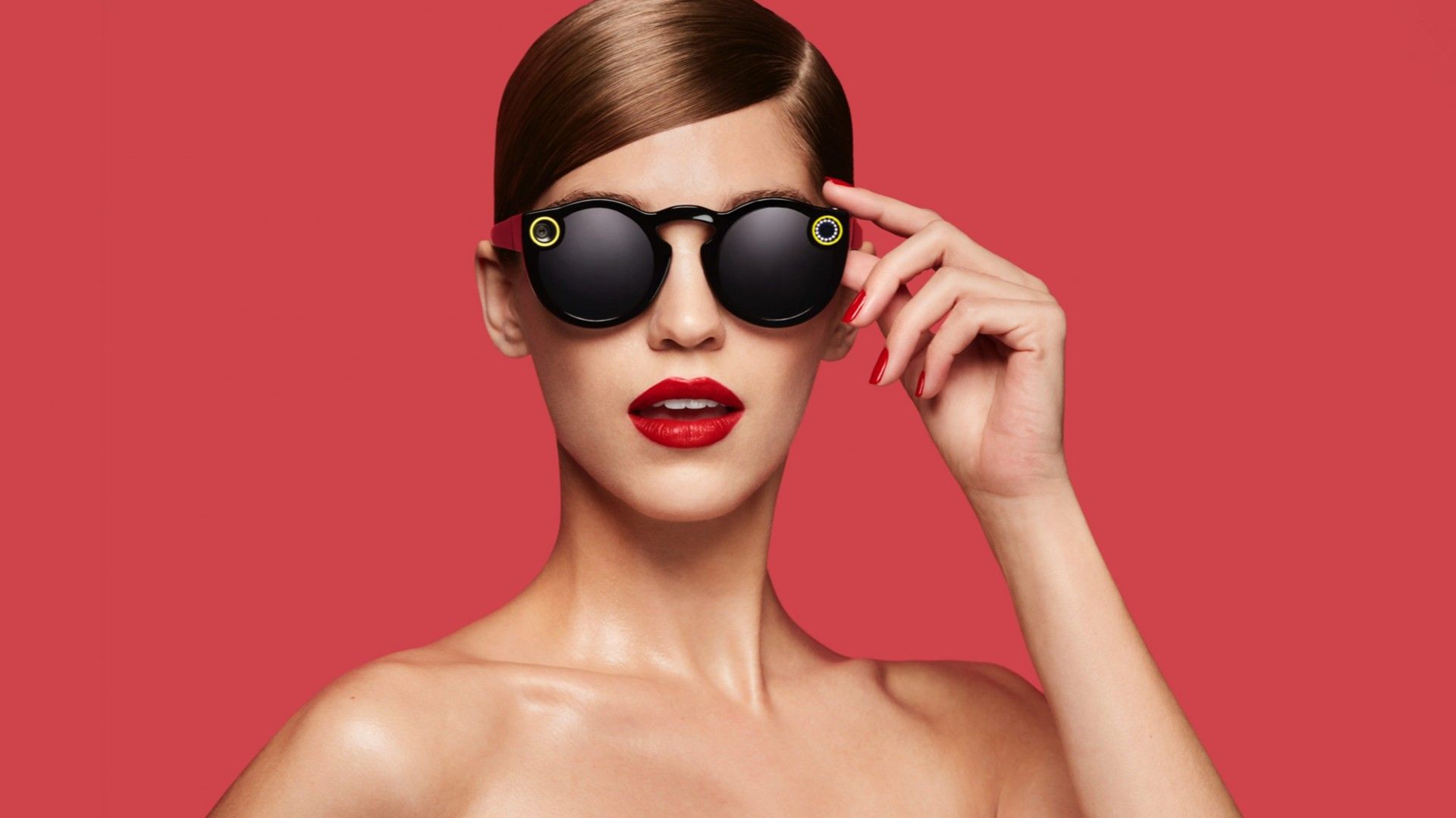 Donna con occhiali Snapchat Spectacles, 3856x2392 UHD, PC 4K