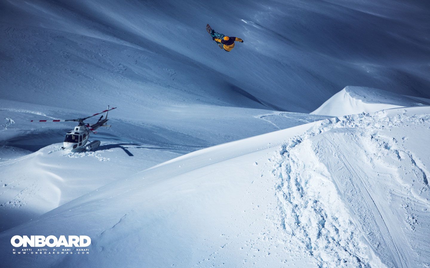 Snowboarder salto in montagna, 1440x900 HD, Desktop