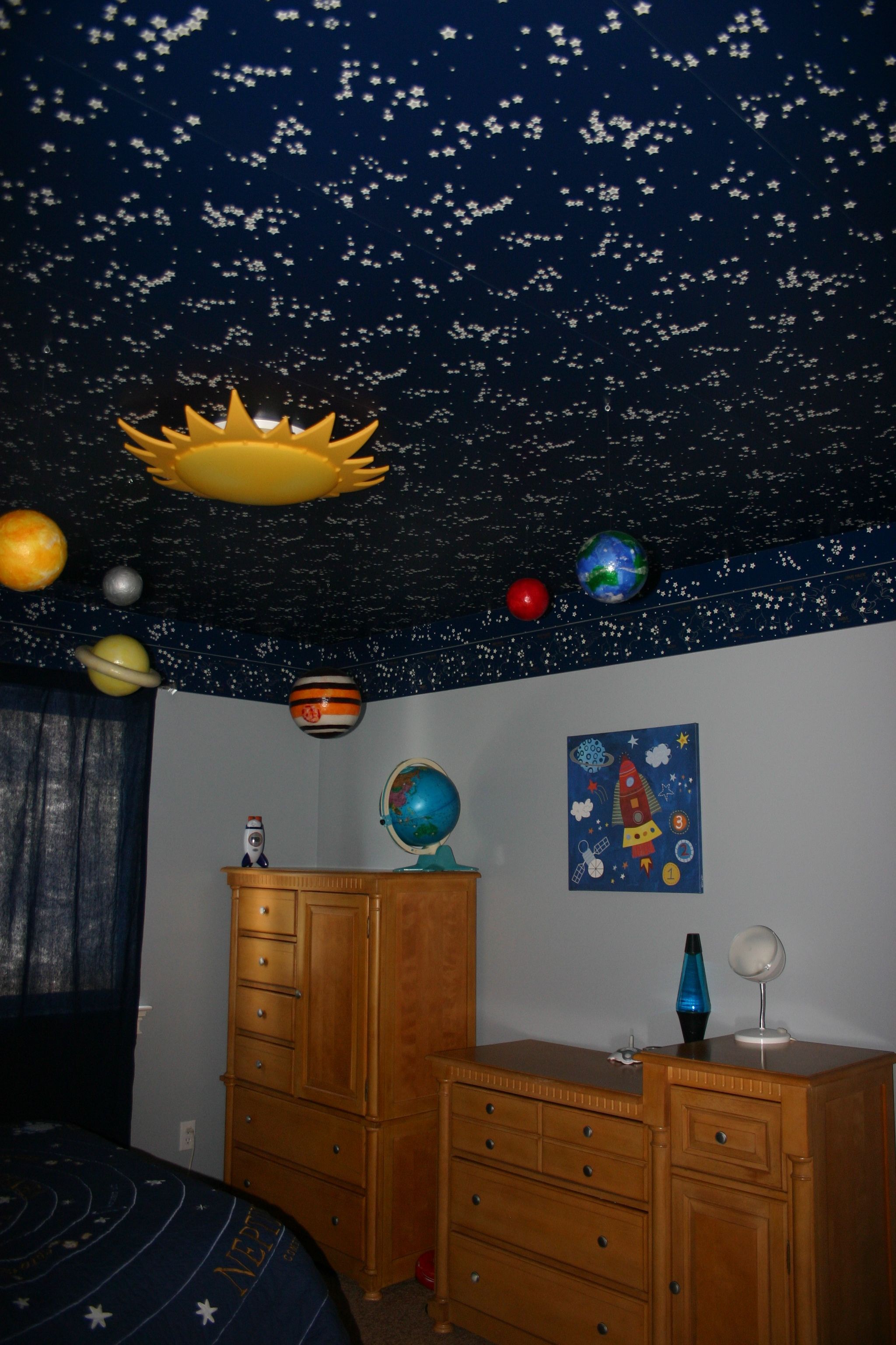 Camera spaziale con pianeti soffitto, 960x960 HD, PC Desktop