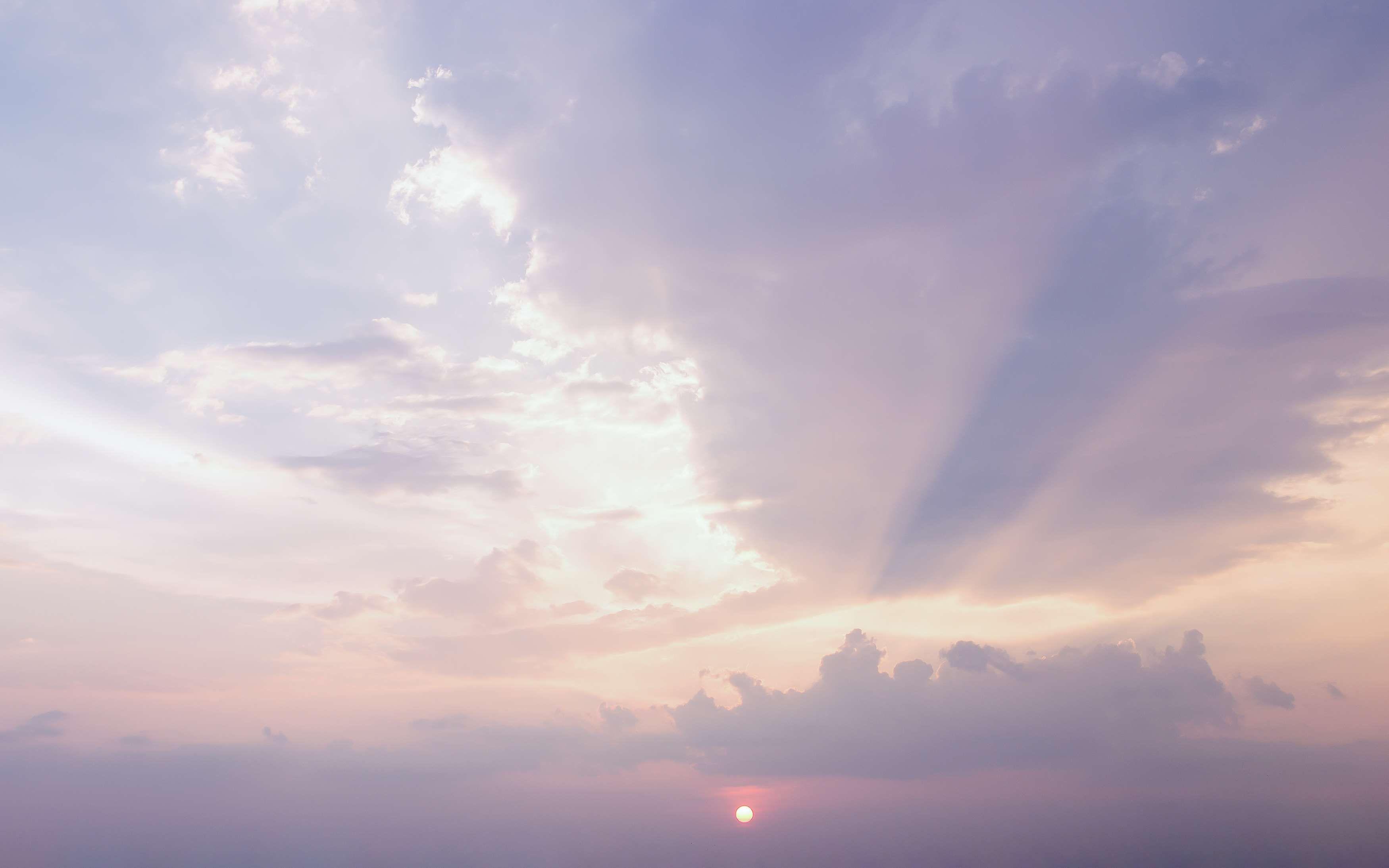Tramonto pastello tra le nuvole, 3500x2187 WQXGA, Monitor Gaming