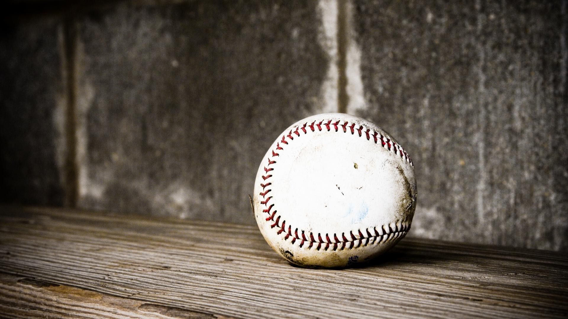 Pallina da baseball su legno, 1920x1080 Full HD 1080p, Laptop