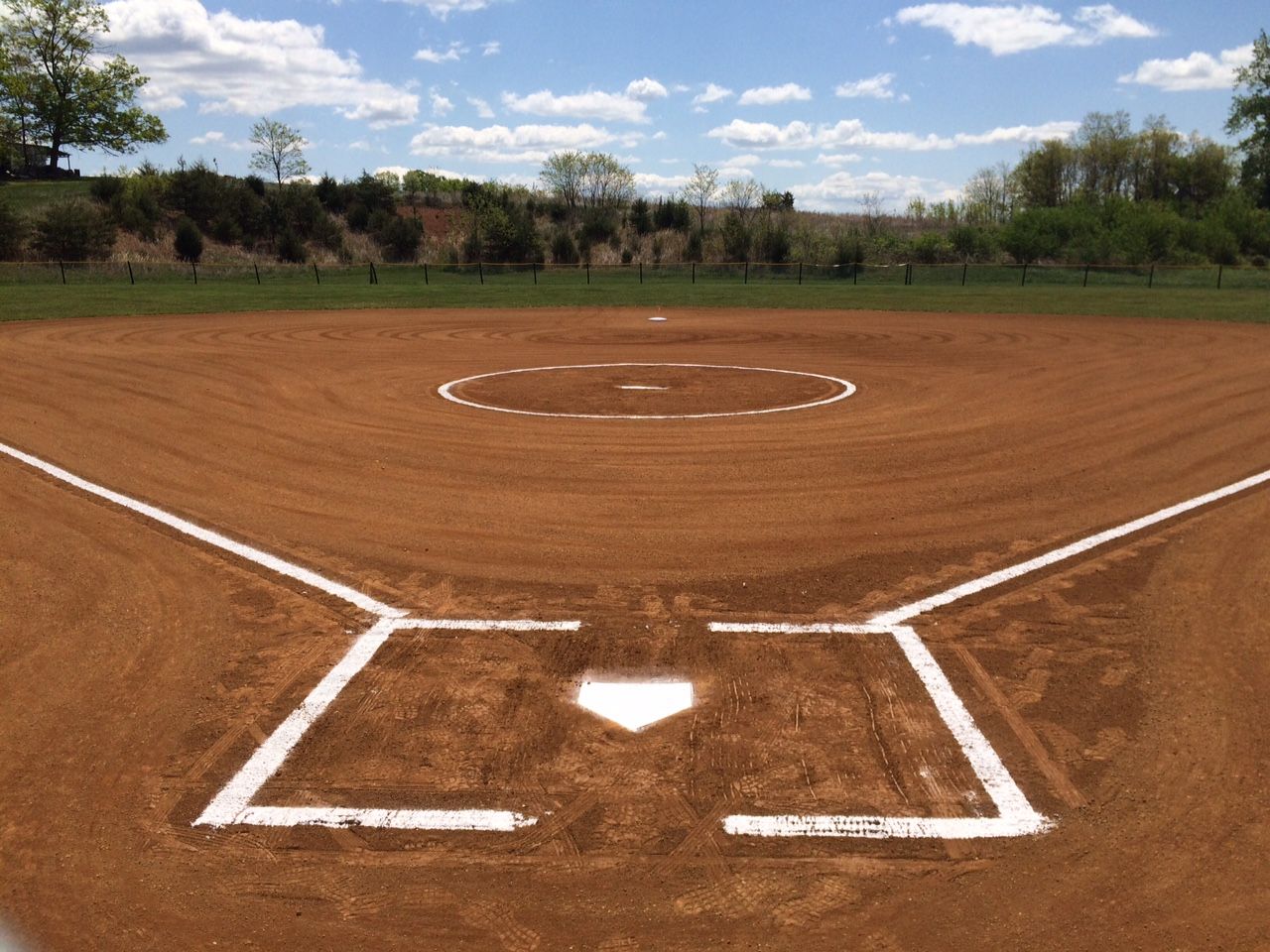 Campo da softball vuoto, 1280x960 720p, PC