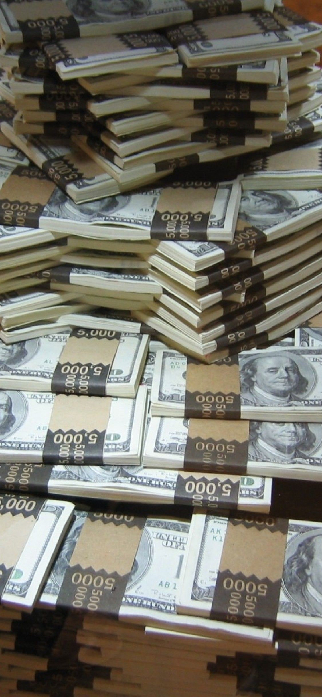 Mazzette banconote dollari impilate, 1300x1065 720p, PC