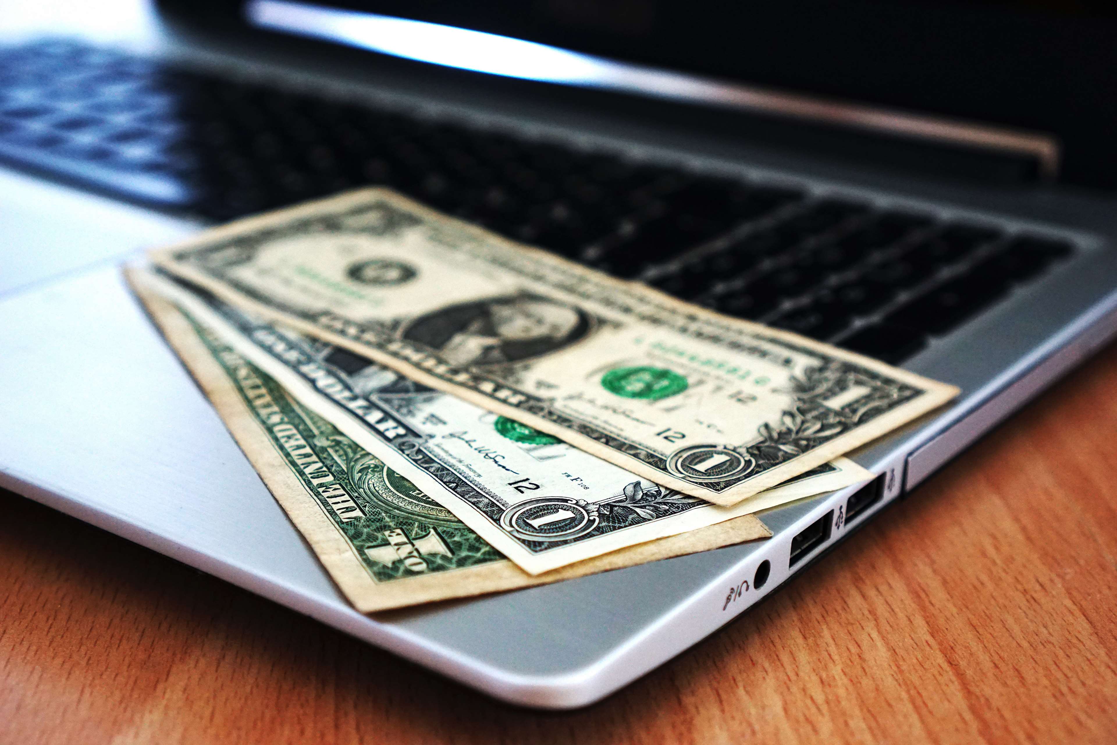 Mazzette di dollari banconote, 1366x768 HD, Acer Nitro