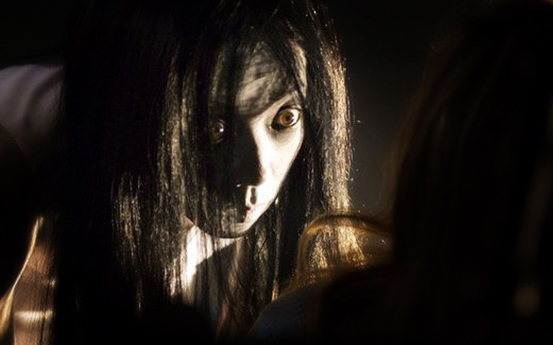 Fantasma inquietante capelli neri, 1920x1200 Full HD+, Desktop