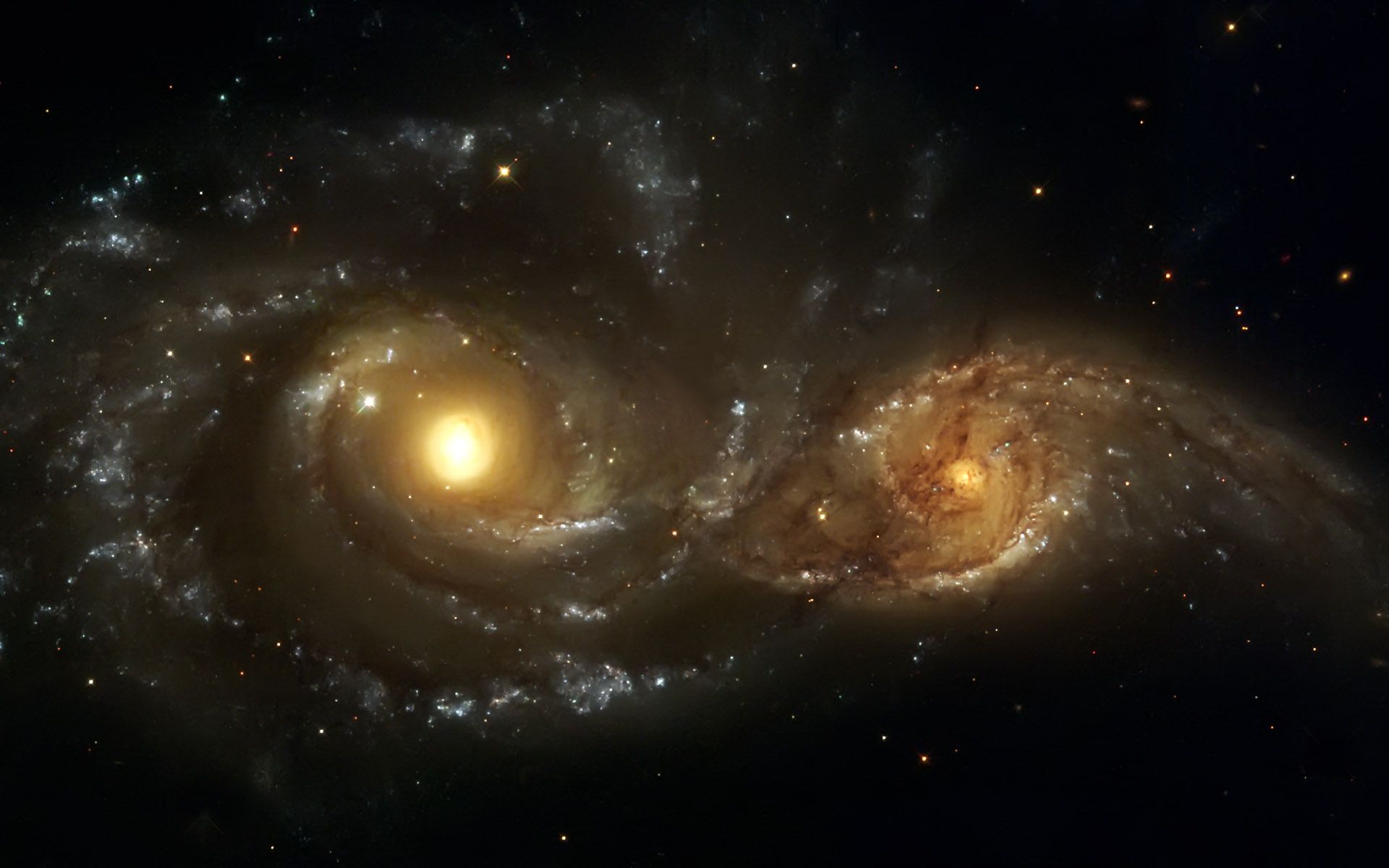 Due galassie spirali in collisione, 1920x1200 Full HD+, Desktop