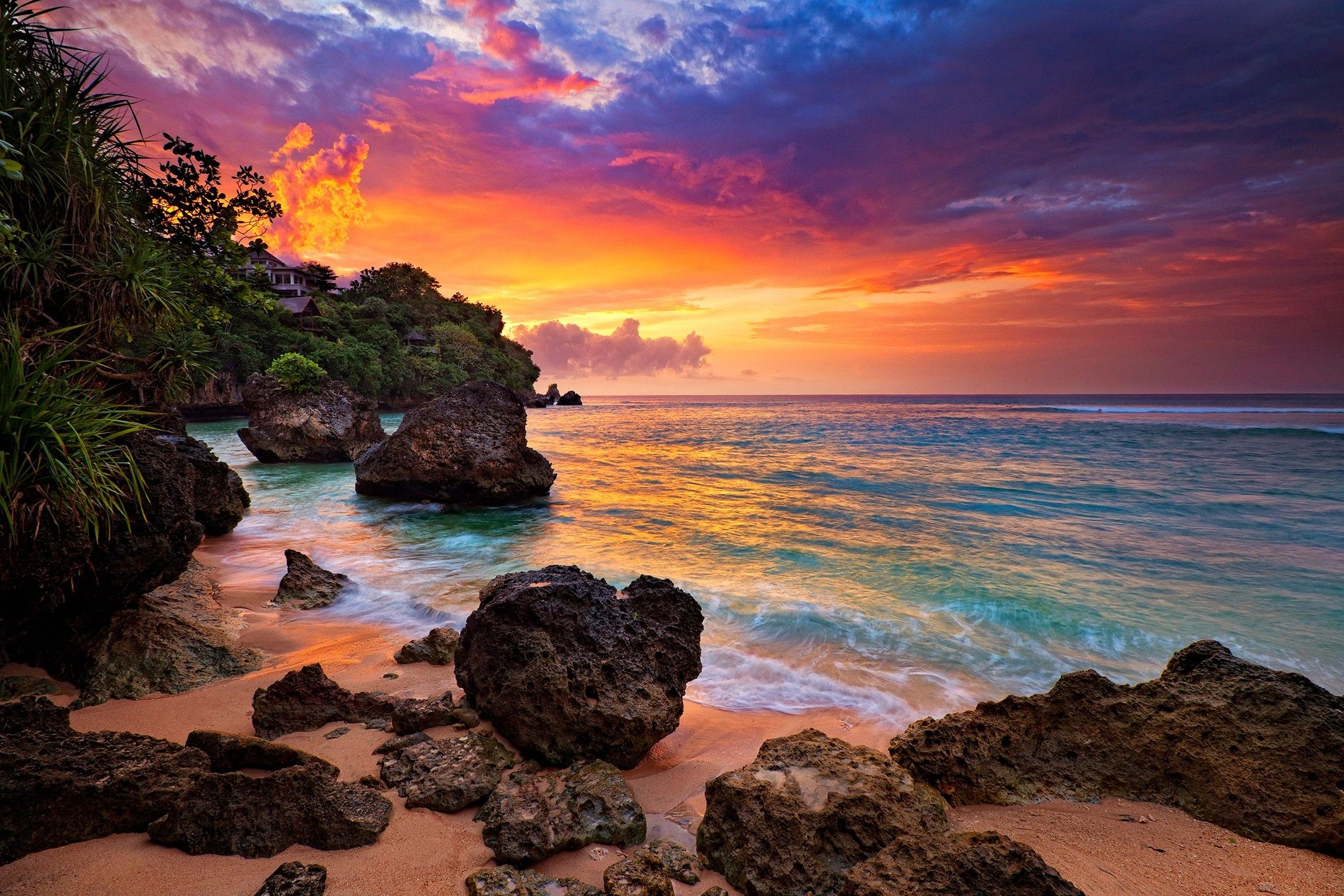 Tramonto spiaggia rocciosa Bali, 2160x1440 alta risoluzione, PC