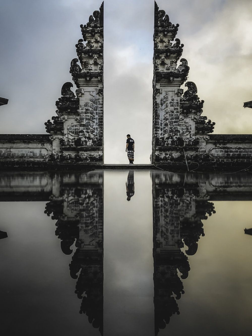 Tempio Lempuyang, Bali, 1000x1333 Verticale, Android
