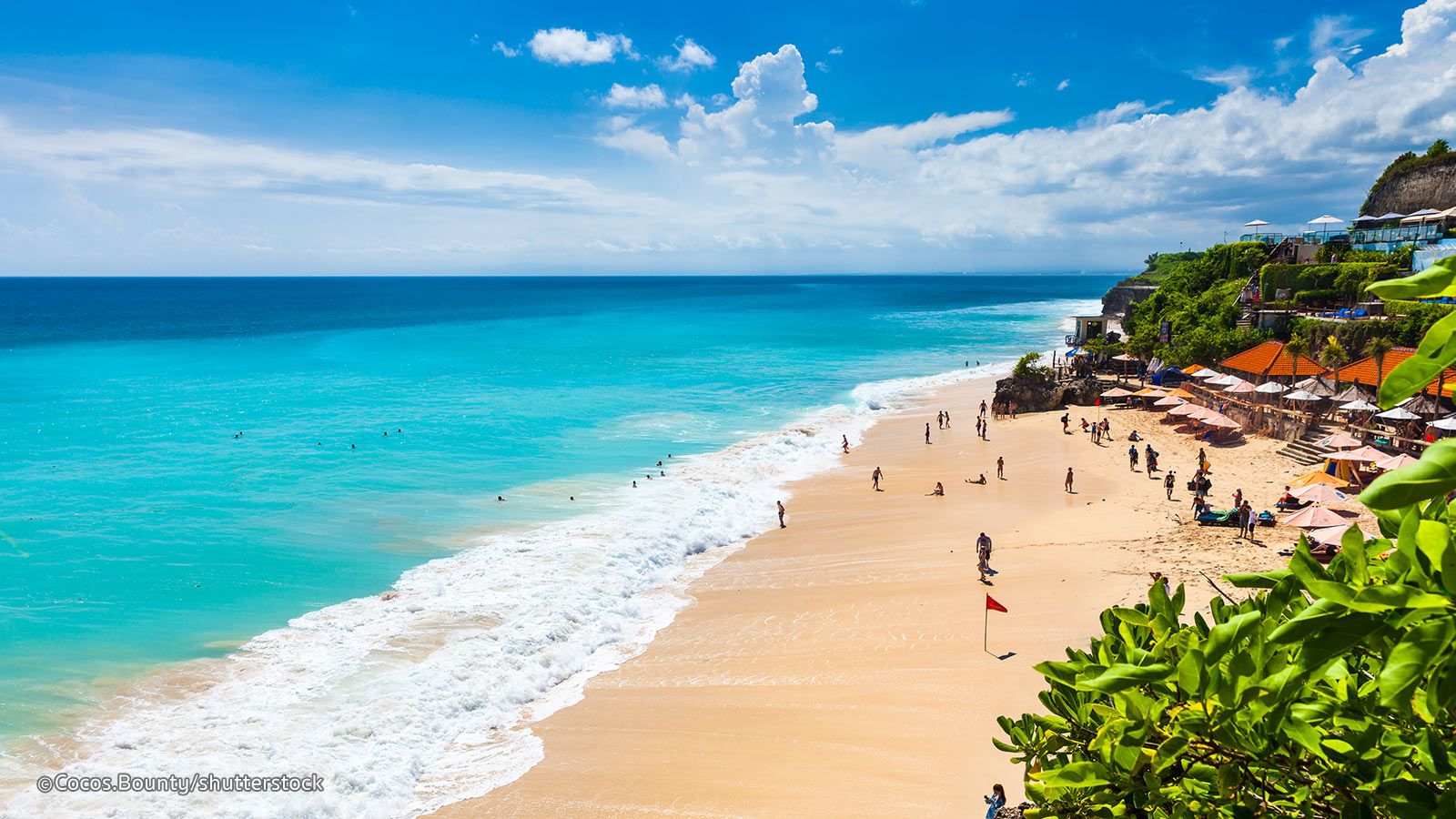 Spiaggia di Bali con scogliera, 1600x900 900p, Desktop