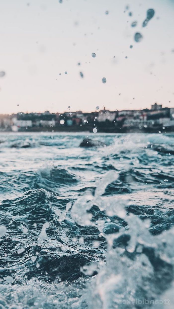 Onde mare schizzi acqua, 700x1244 Verticale, POCO