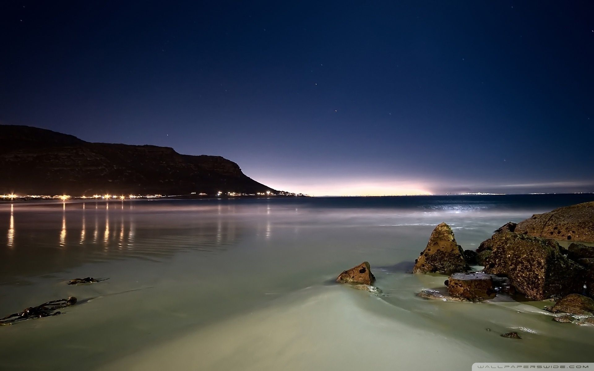 Spiaggia di notte con rocce, 1920x1200 Full HD+, PC