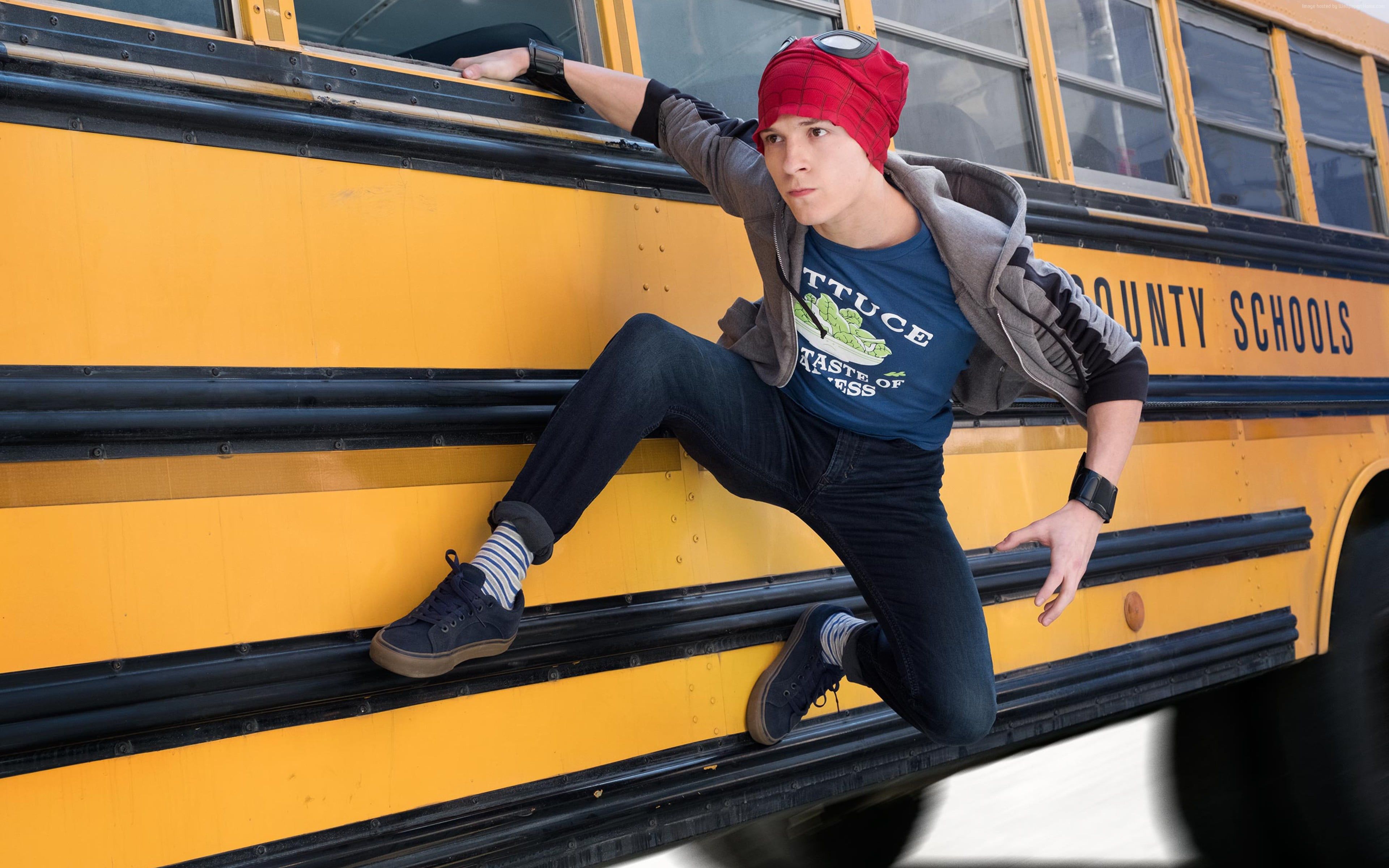 Peter Parker su scuolabus, 3840x2400 Ultra HD, 4K TV