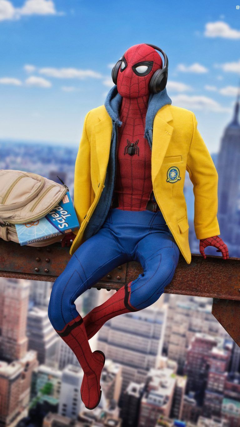 Spider-Man giacca gialla New York, Uomo Ragno, 768x1365 Full HD Verticale, iPhone