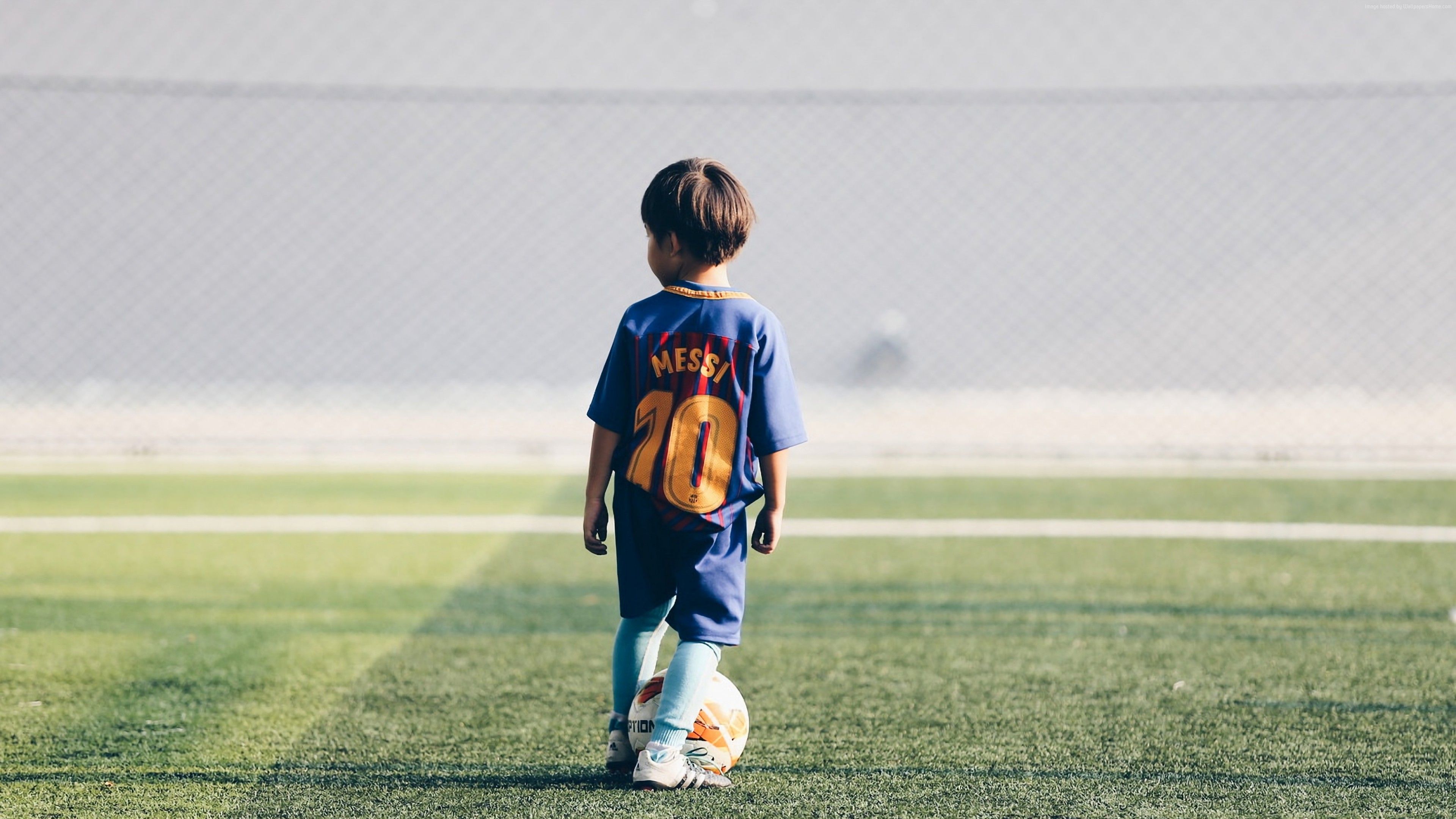 Bambino calcio campo verde, 3840x2160 UHD, PC 4K