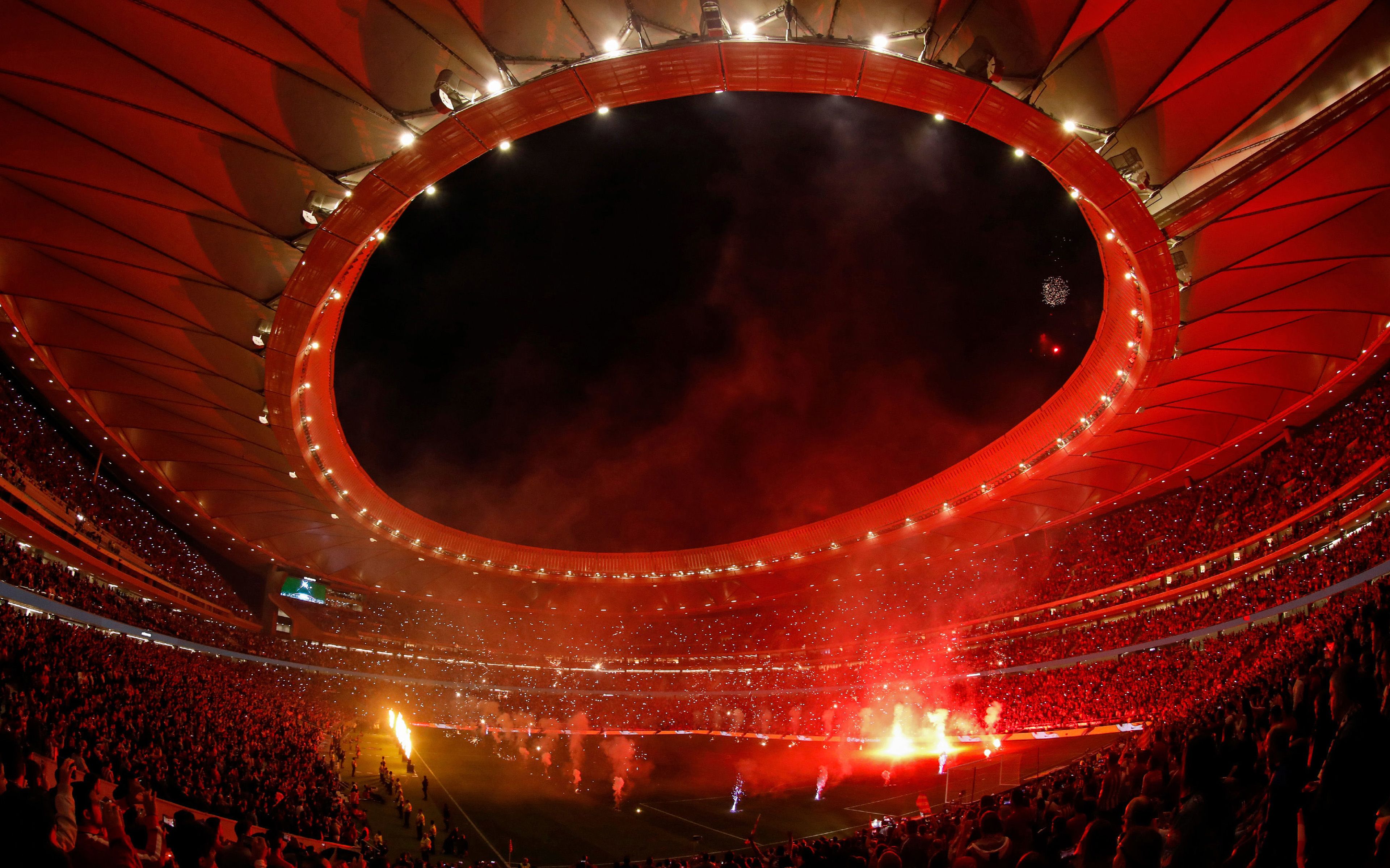 Stadio Wanda Metropolitano notturno, 3840x2400 UHD, PC 4K