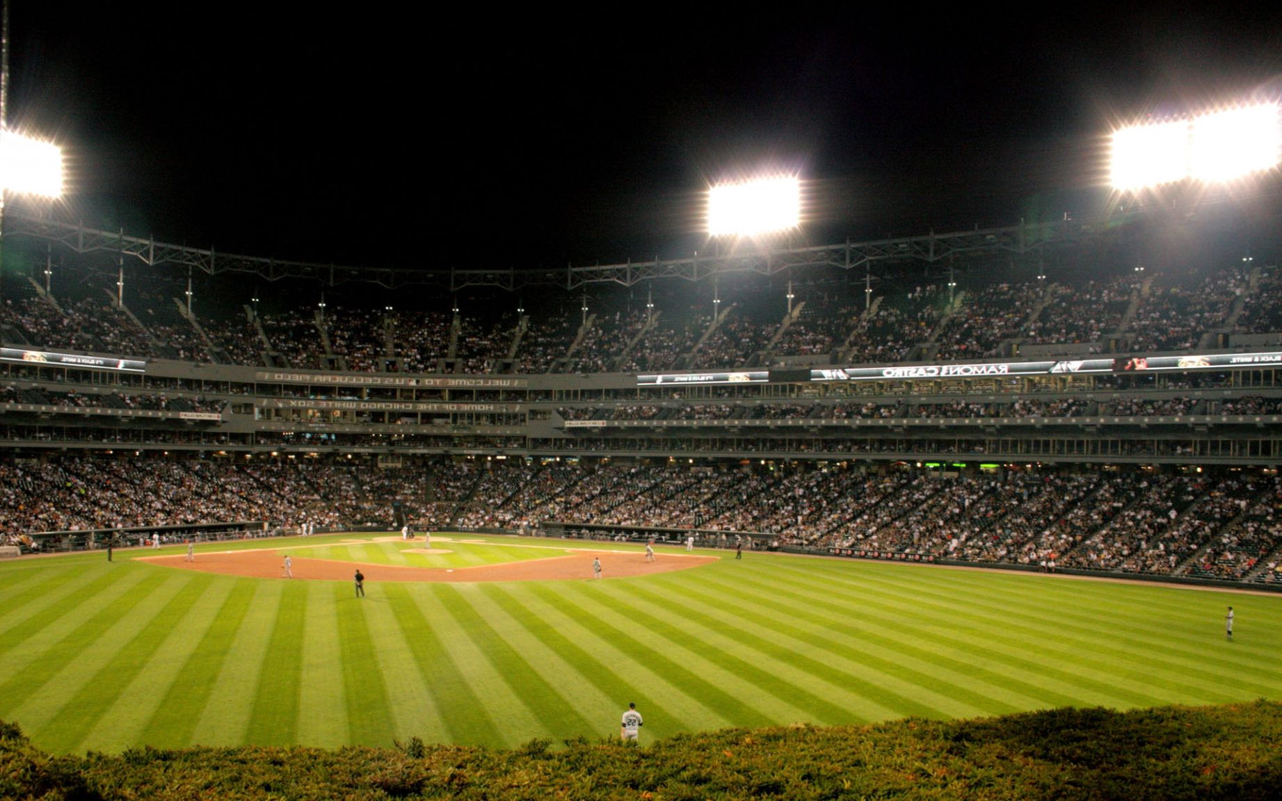 Stadio di baseball notturno, 1843x1152 HD, Desktop