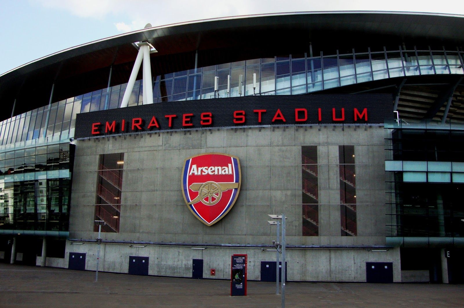 Emirates Stadium Arsenal esterno, Londra, 1600x1062 HD, Desktop