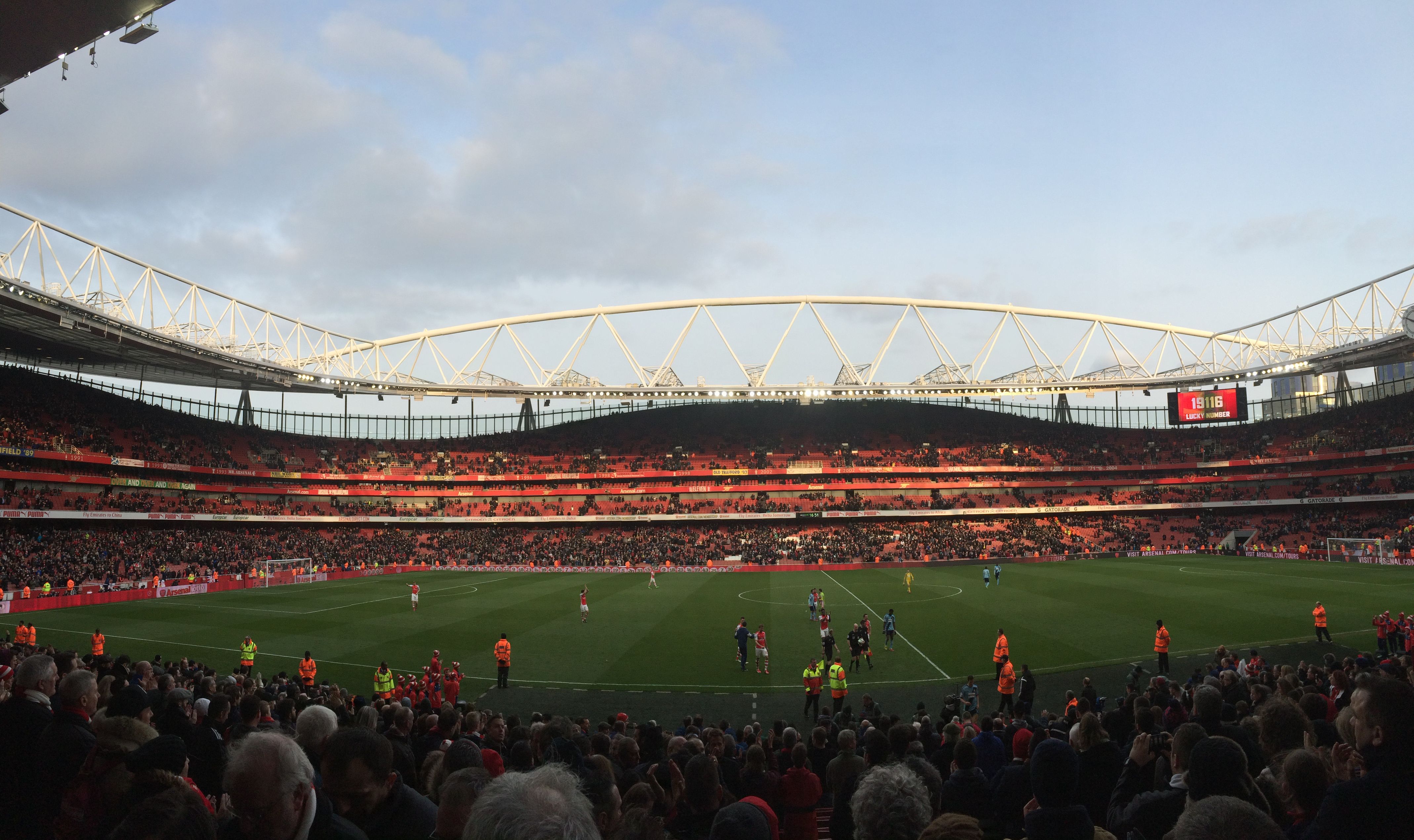 Emirates Stadium Arsenal esterno, 720x1280 Full HD Verticale, iPhone