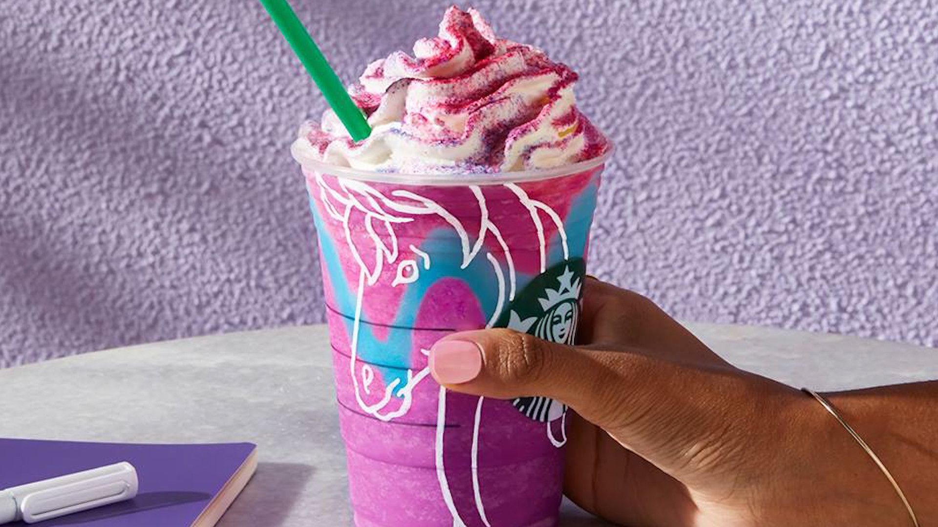 Starbucks Unicorn Frappuccino, 819x1024 Verticale, OnePlus