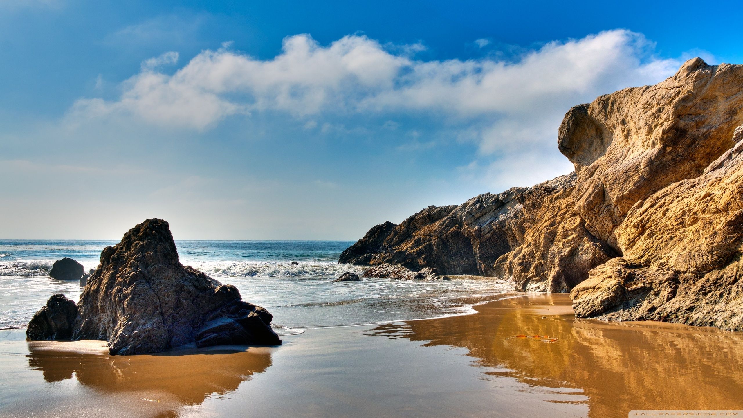 Spiaggia rocciosa Malibu California, 2560x1440 1440p, Desktop