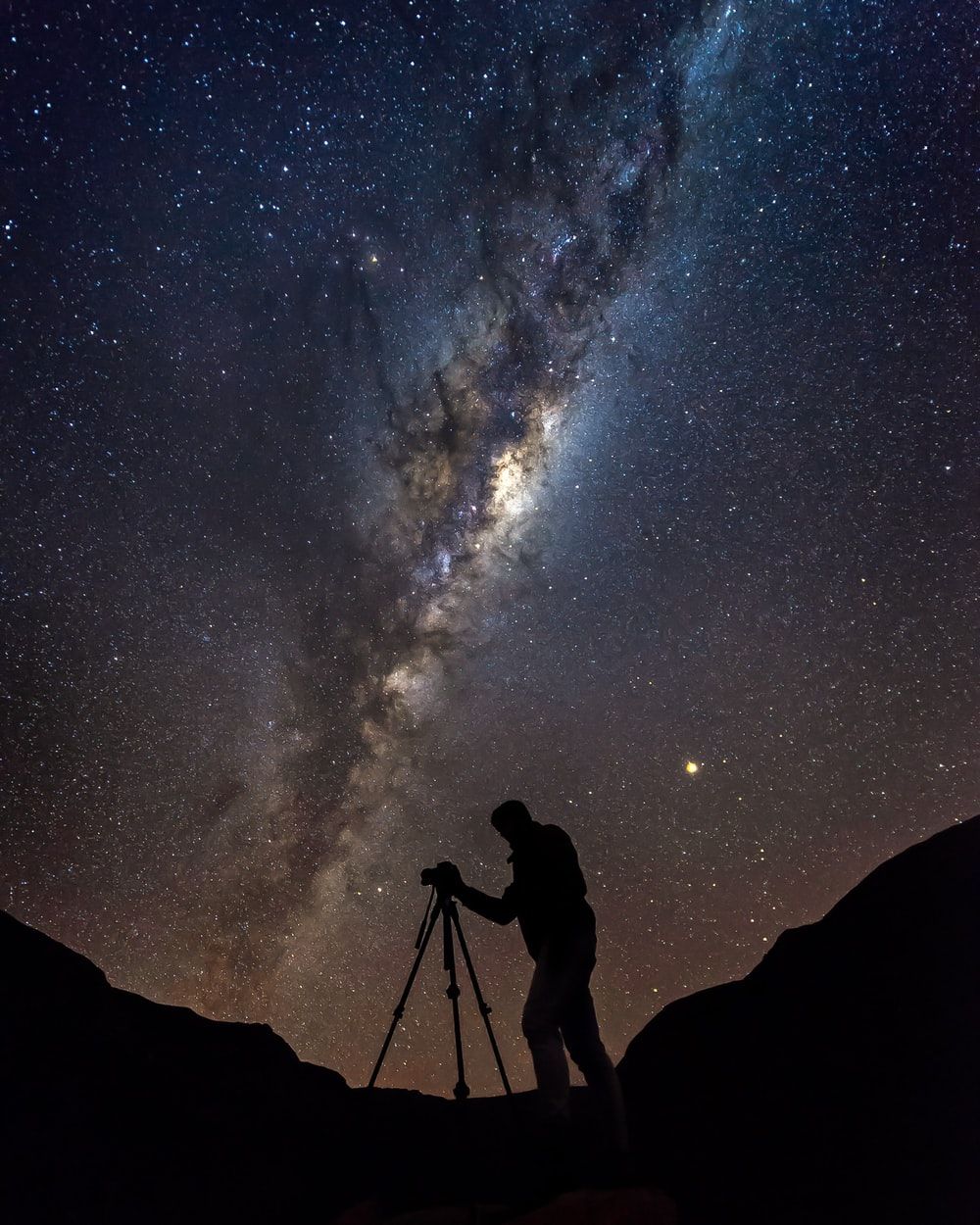 Fotografo silhouette via lattea, 1000x1250 Full HD Verticale, iPhone Plus