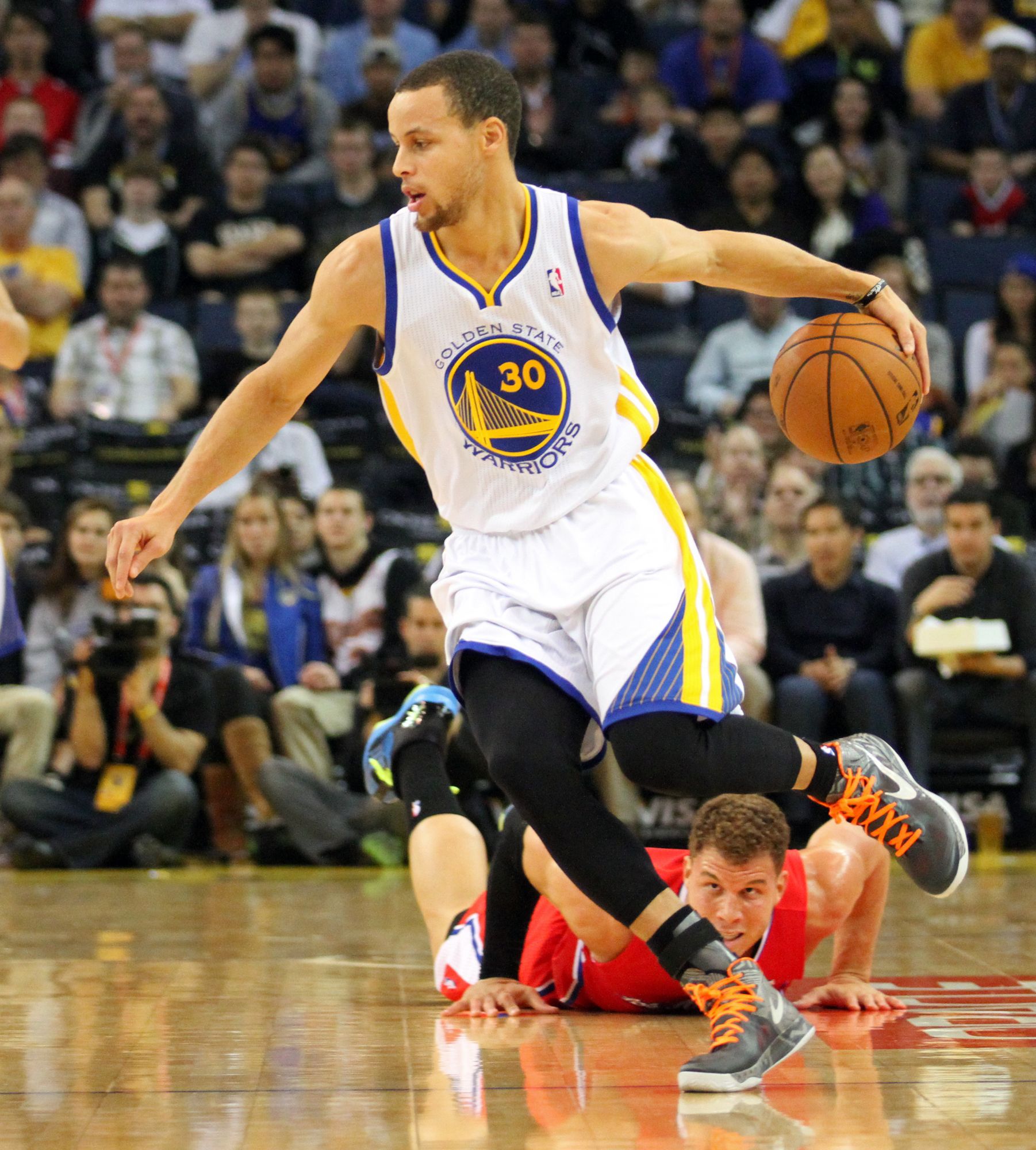 Stephen Curry palleggio partita, 1802x2000 Full HD Verticale, Smartphone