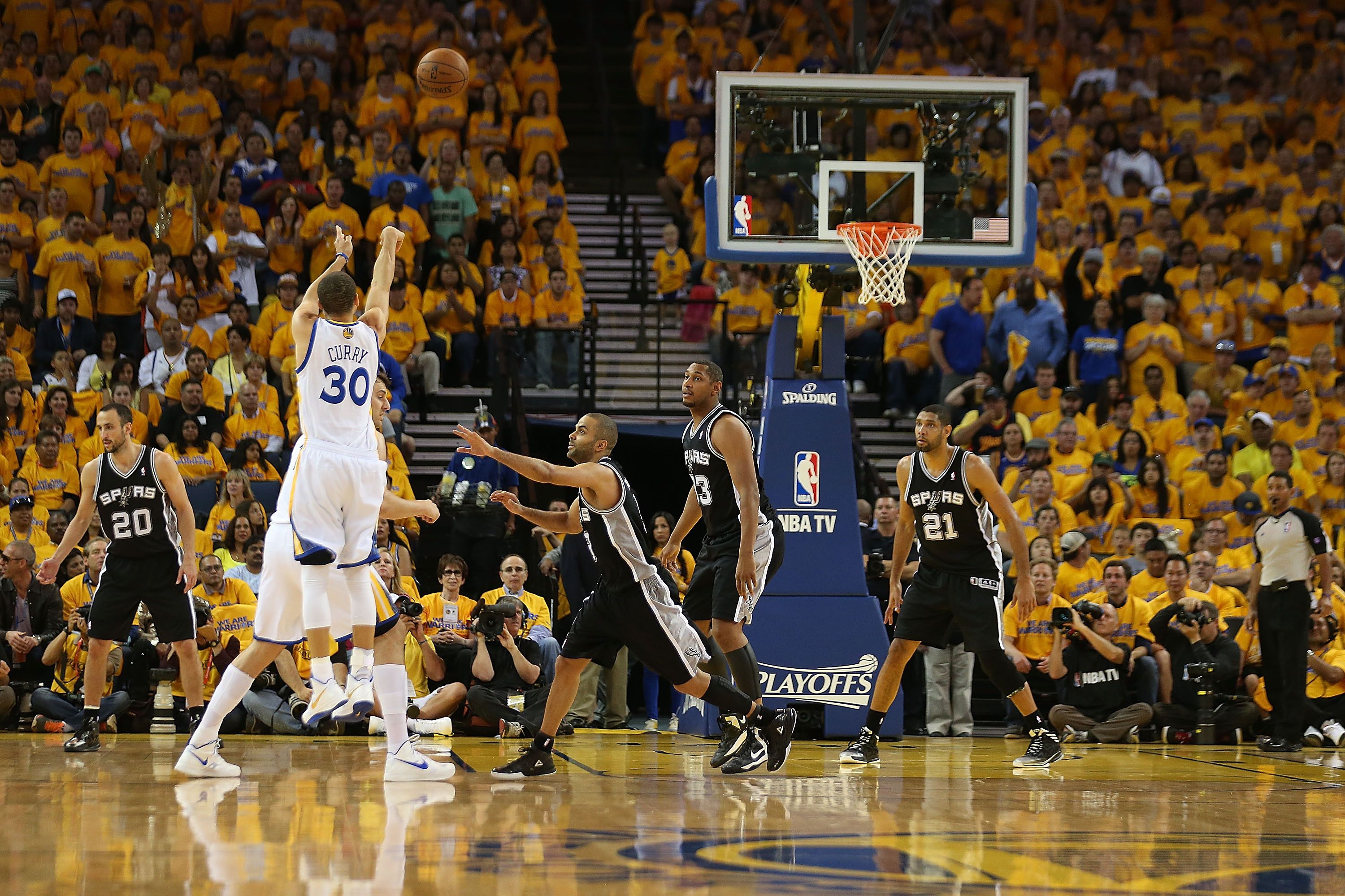 Steph Curry tiro da tre, 3000x1999 2K+, Monitor Gaming