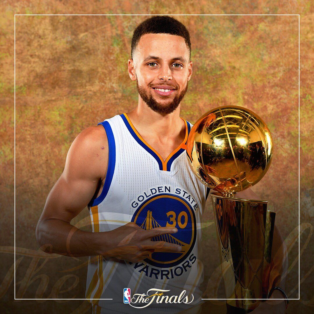 Steph Curry con trofeo Finals, 1080x1080 HD, Desktop