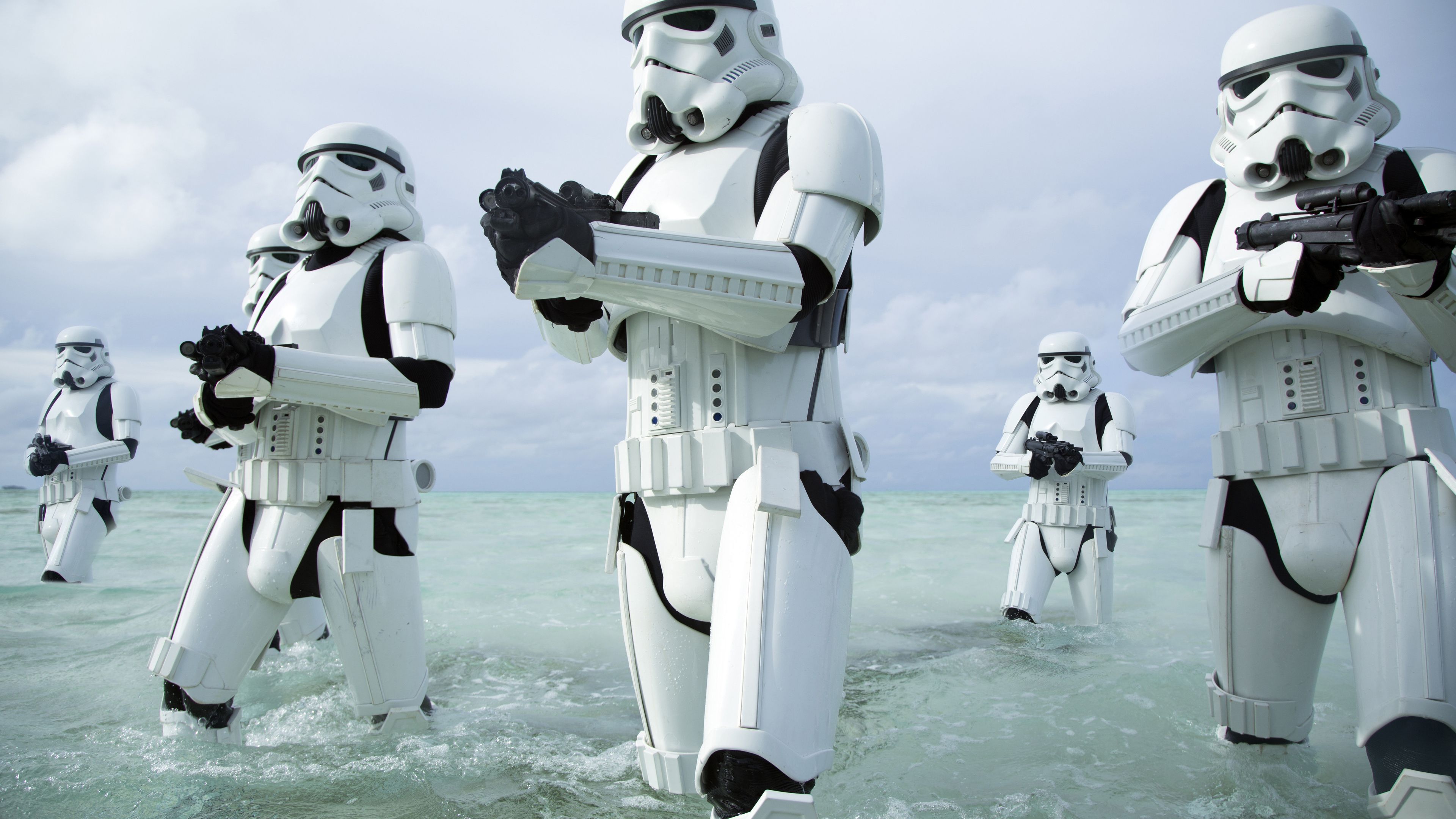 Stormtrooper Star Wars in acqua, 3840x2160 4K Ultra HD, Monitor 4K
