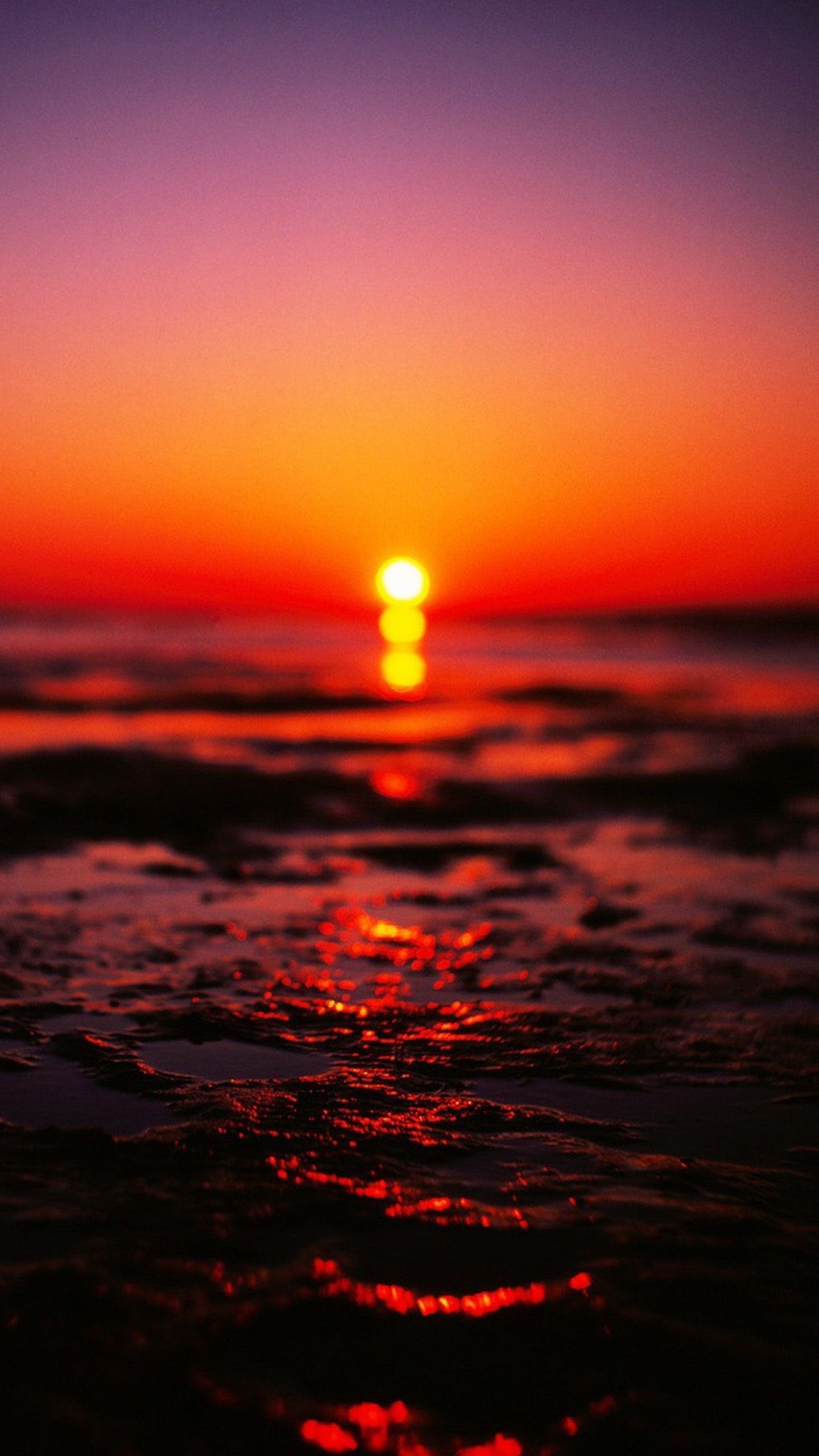 Tramonto sfocato sul mare, 1440x2560 Verticale, Telefono