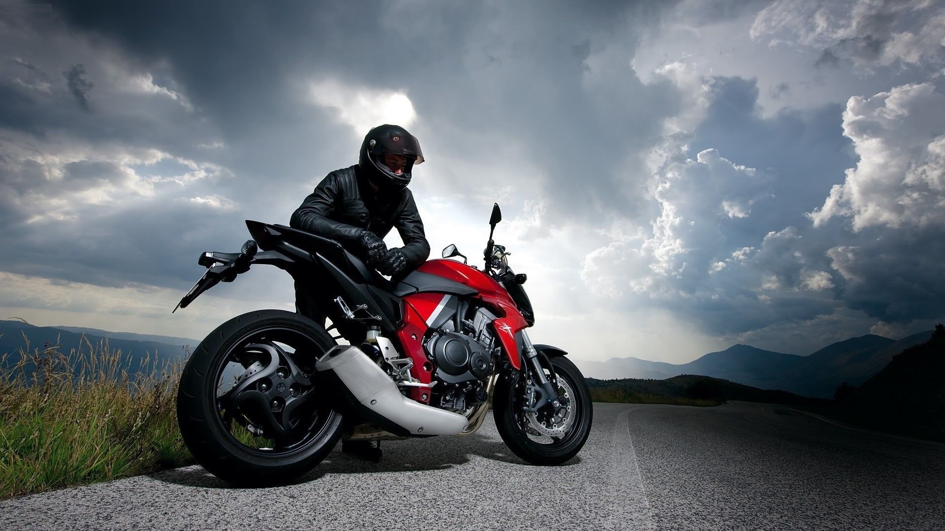 Motociclista su moto sportiva rossa, 1920x1080 Full HD, Laptop