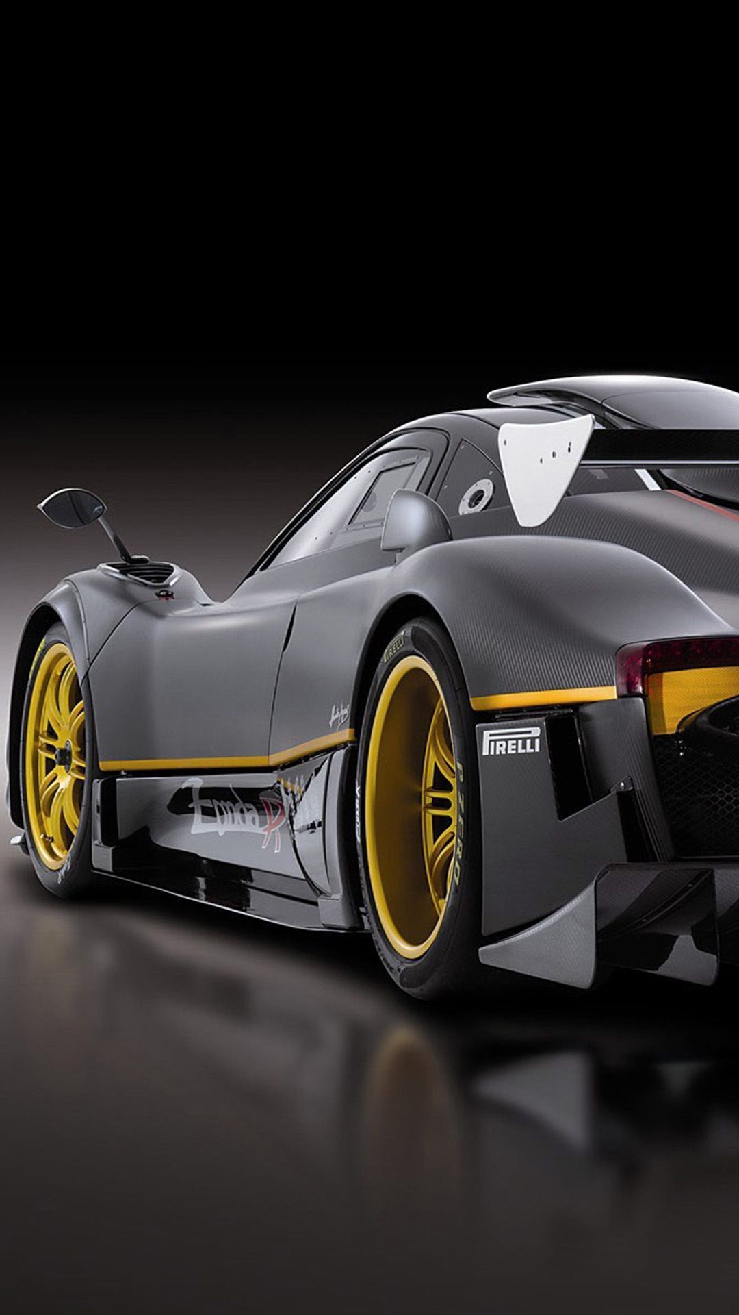 Pagani nera con cerchi dorati, 1080x1920 Verticale, Samsung Galaxy