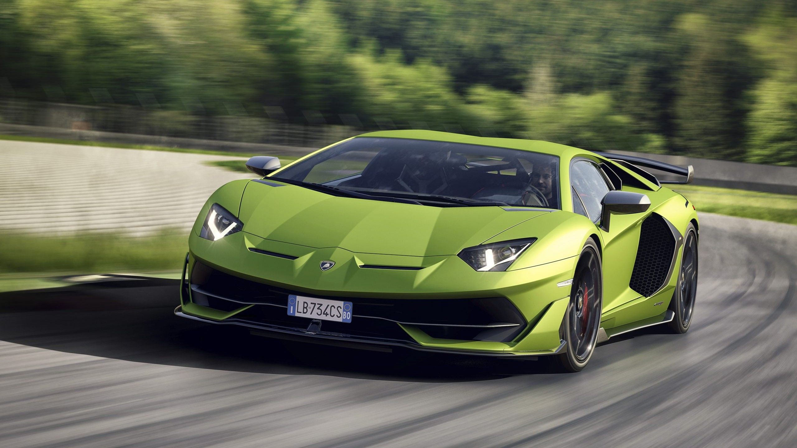 Lamborghini Aventador SVJ verde, Sant'Agata Bolognese, 2560x1440 QHD, Laptop