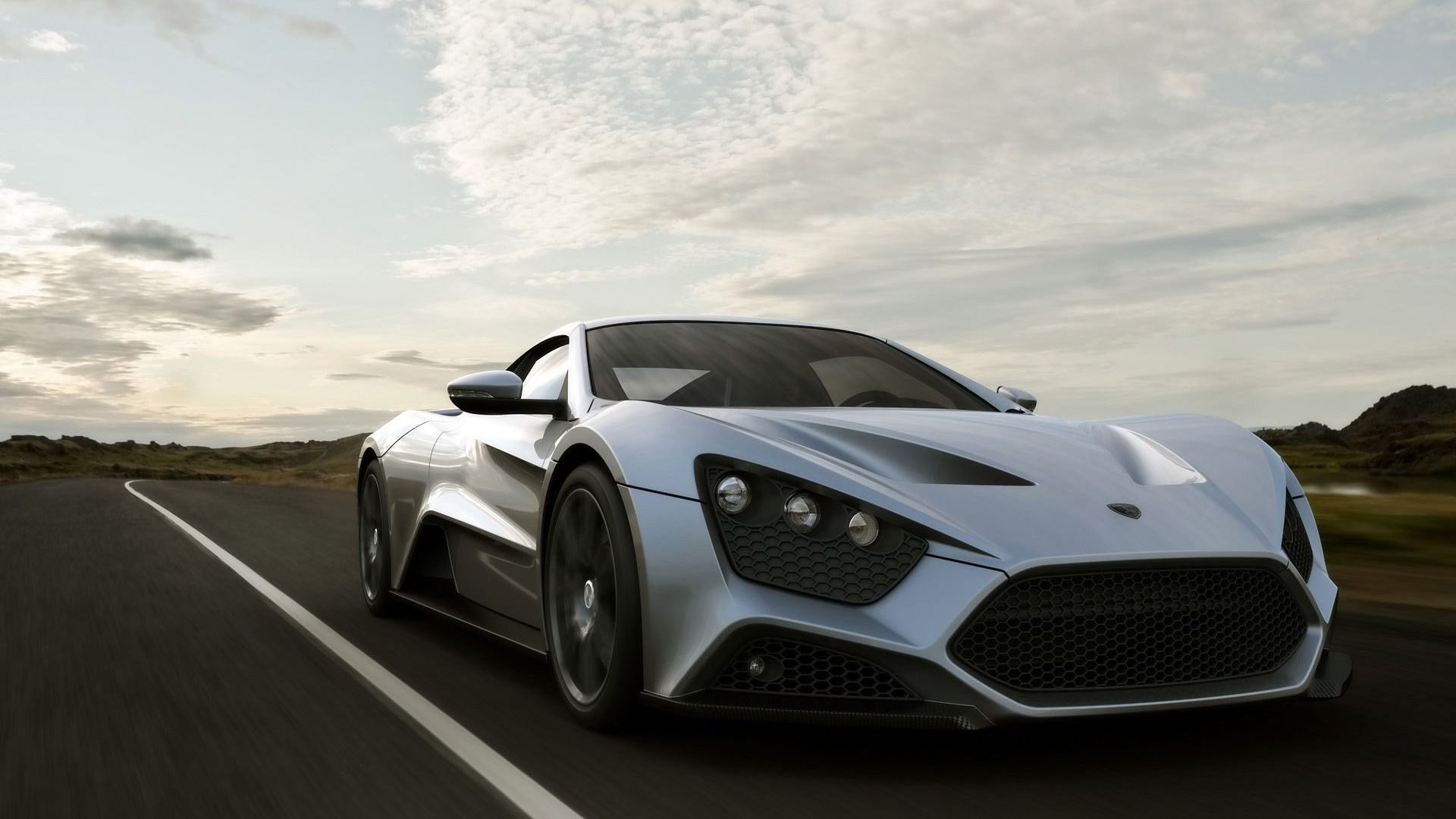 Supercar bianca su strada, 1920x1080 Full HD 1080p, PC