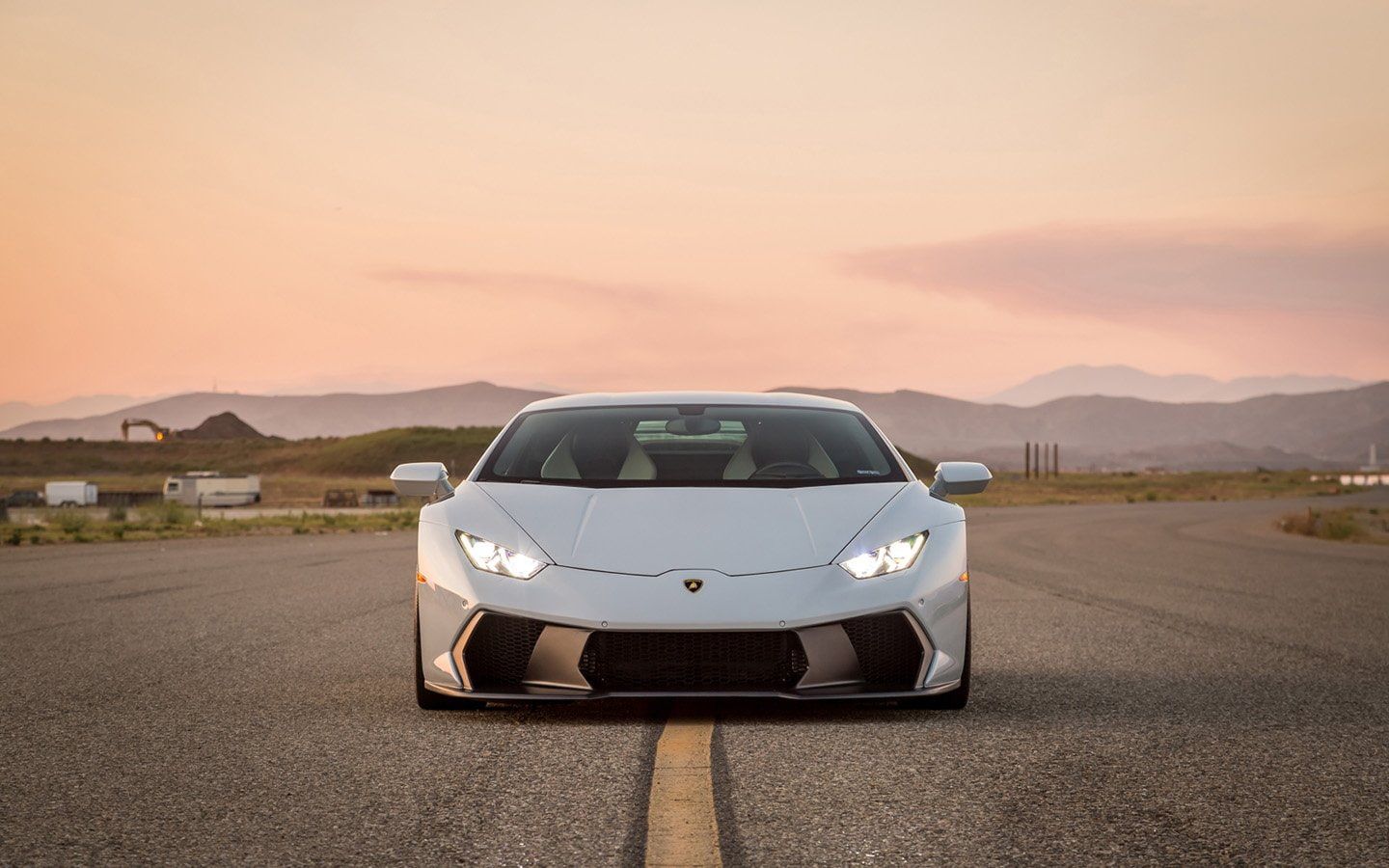 Lamborghini Huracan bianca modificata, supercar italiana, 1440x900 720p, PC