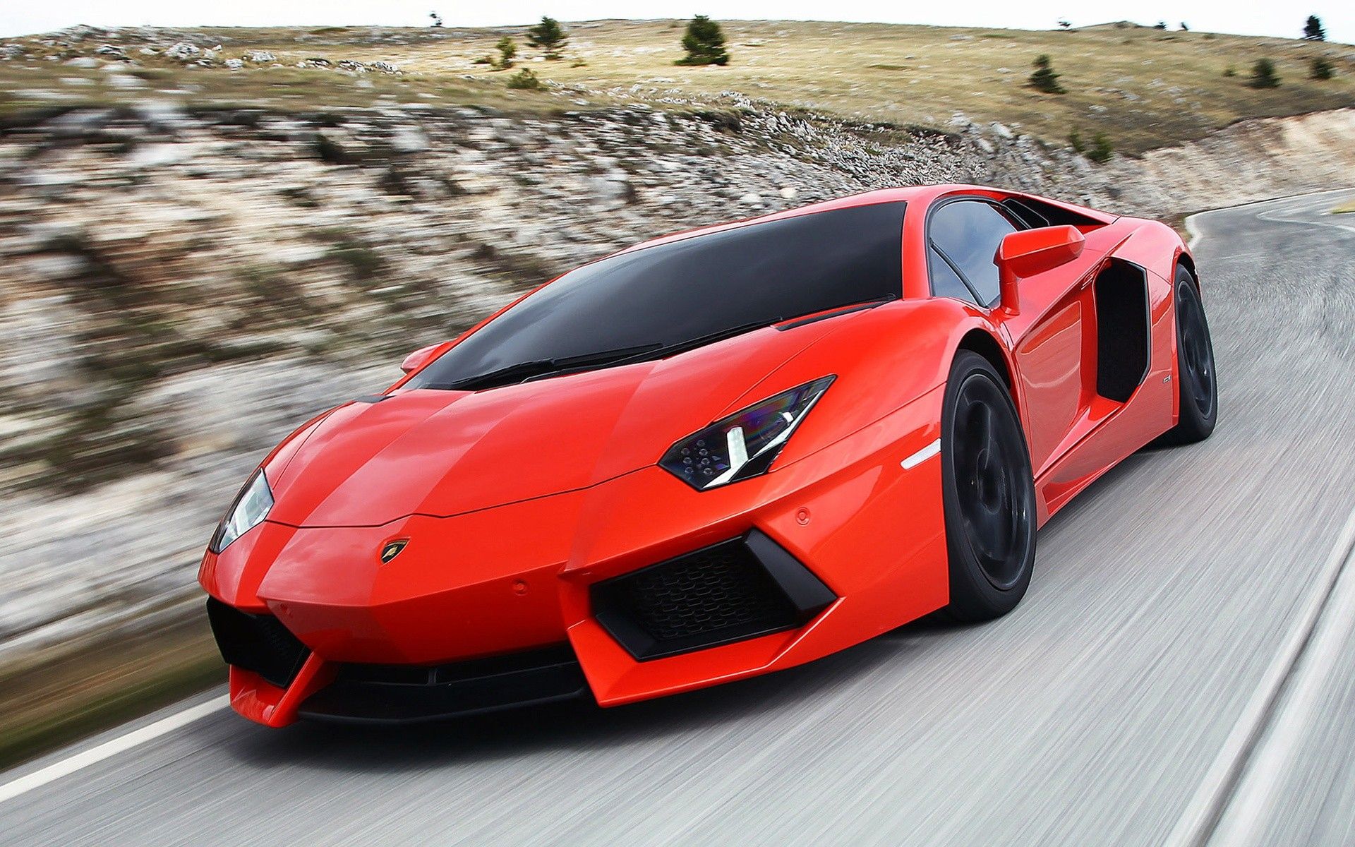 Lamborghini Aventador rossa su strada, 1920x1200 WUXGA, Desktop