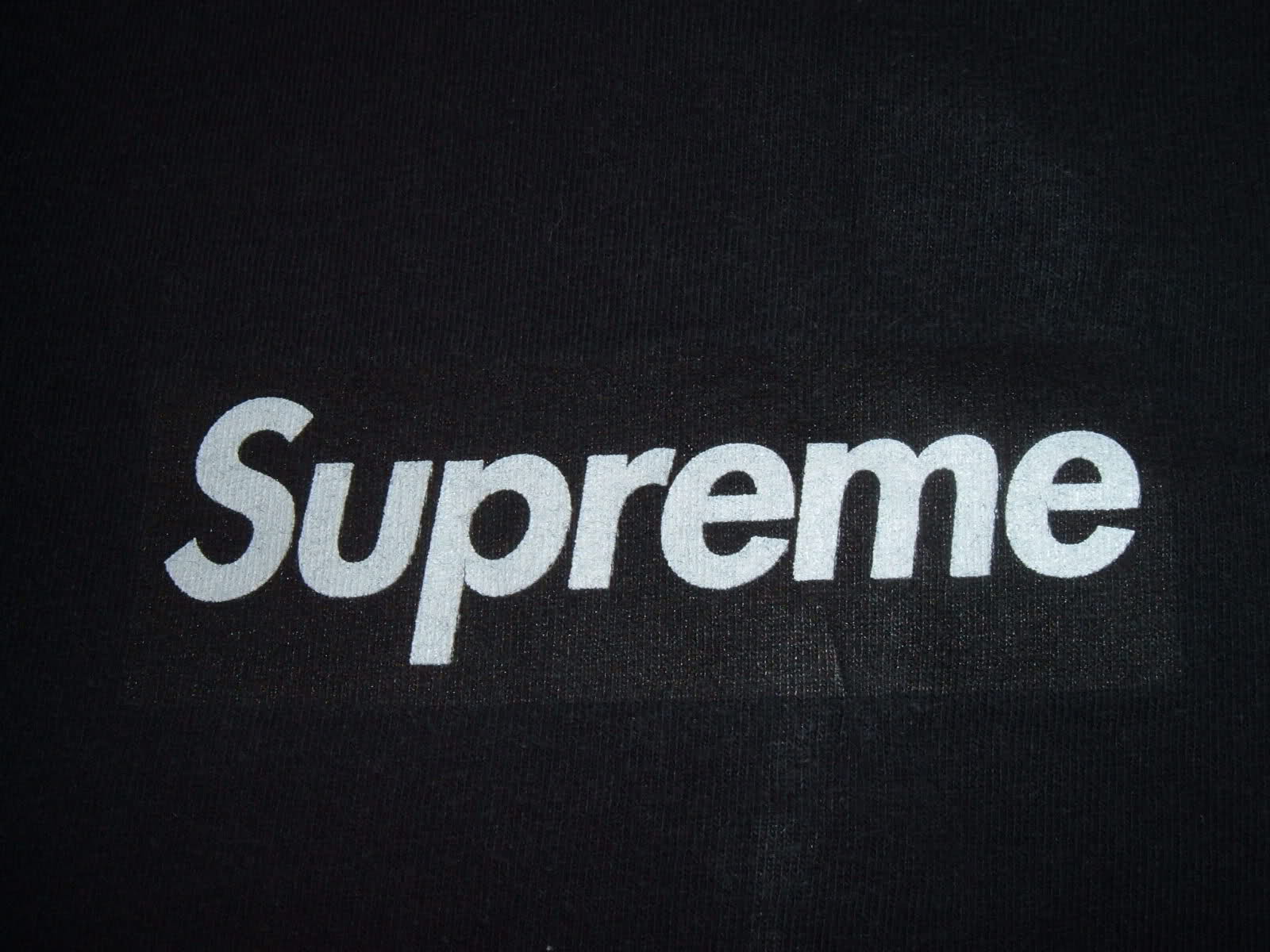 Logo Supreme rosso bianco, 736x1375 Verticale, Xiaomi