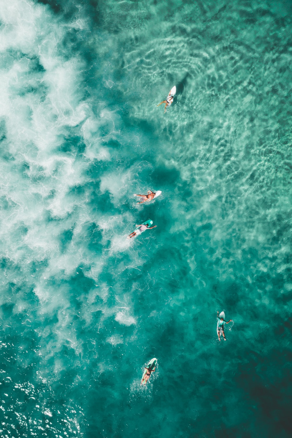 Surfisti vista aerea oceano, 1000x1500 Full HD Verticale, Smartphone