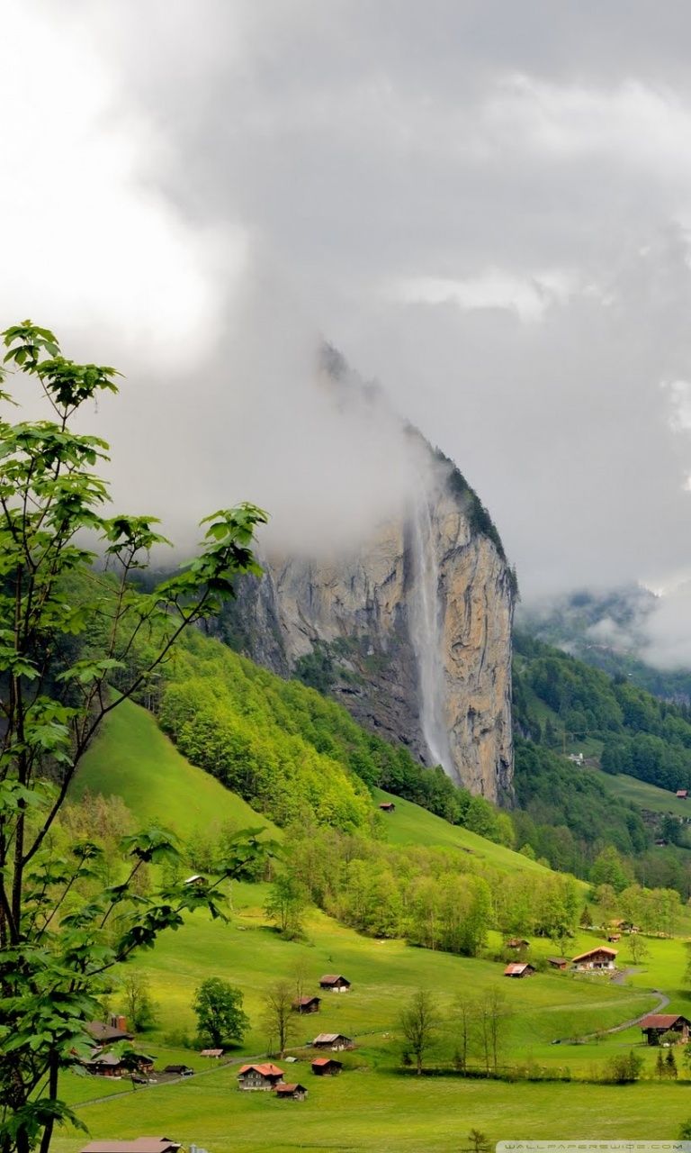 Valle di Lauterbrunnen, Svizzera, 768x1280 Verticale, iPhone