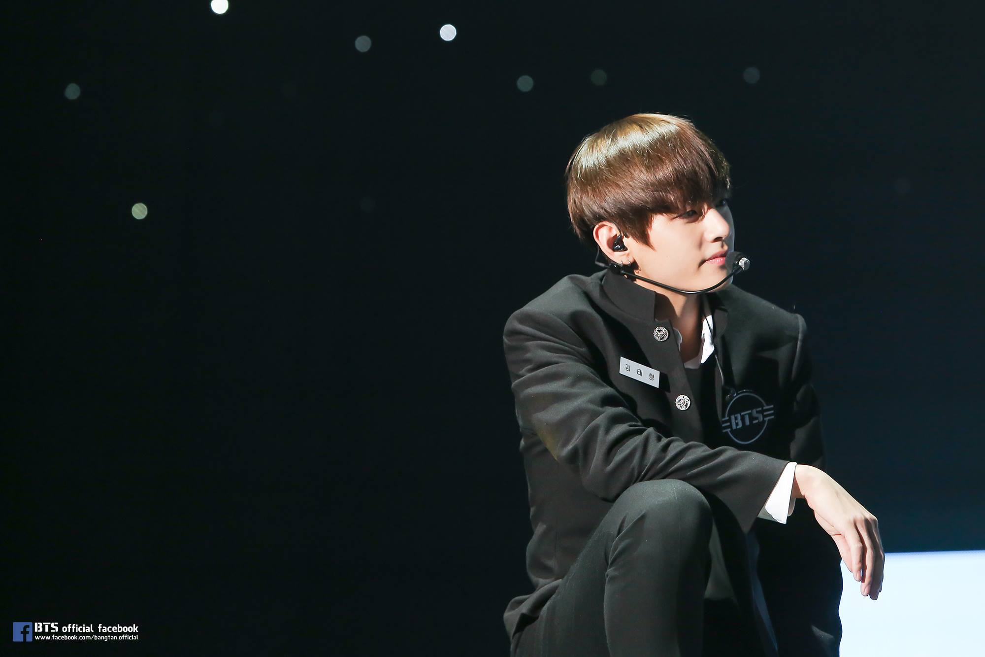 Kim Taehyung BTS palco, 2000x1333 alta risoluzione, PC Desktop