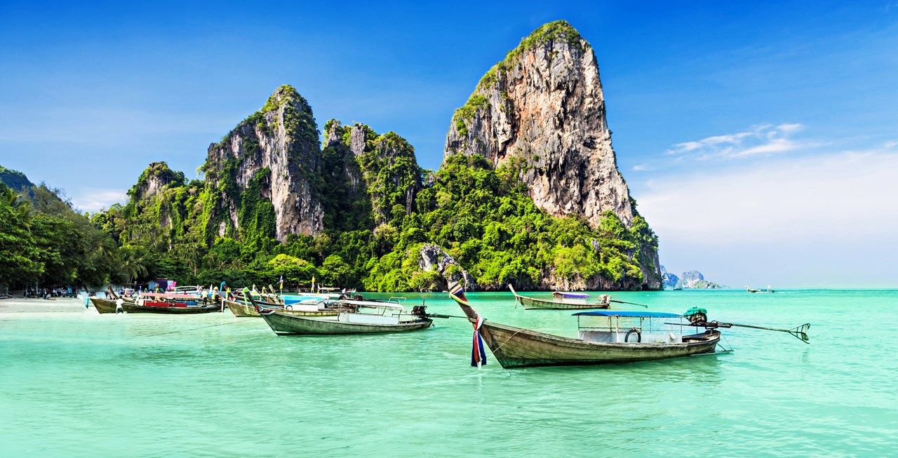 Barche lungtail spiaggia Thailandia, 1280x653 HD, Desktop