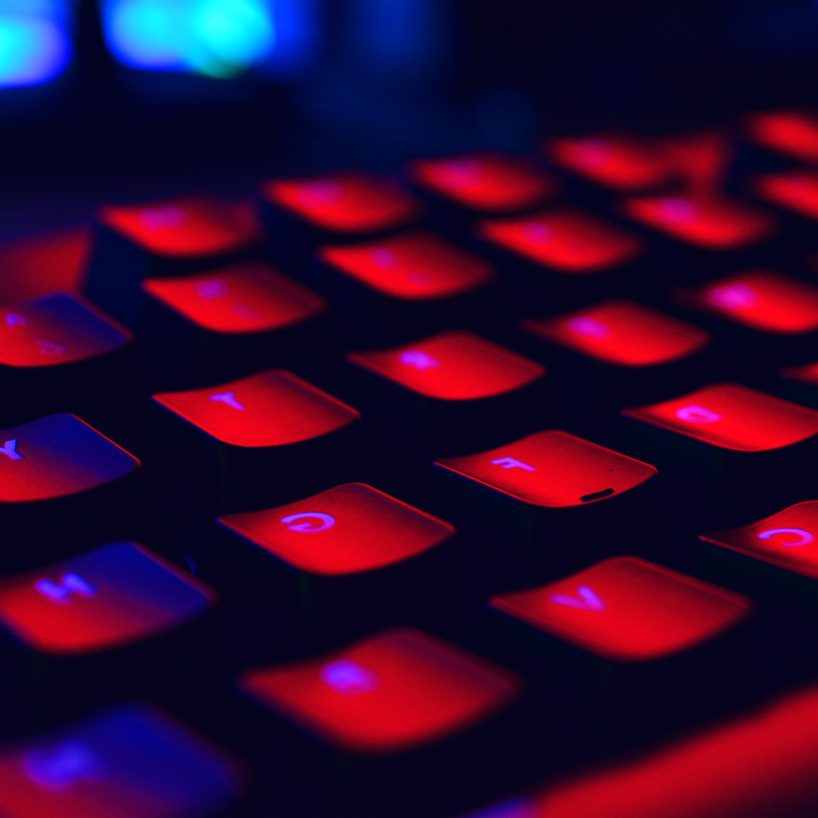 Tastiera gaming retroilluminata rossa, 2732x2732 2K, PC