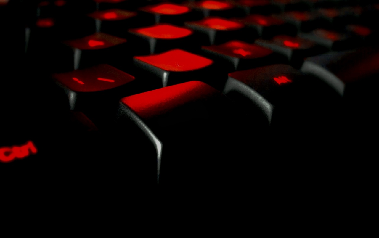 Tastiera gaming retroilluminata rossa, 1280x804 HD, Desktop