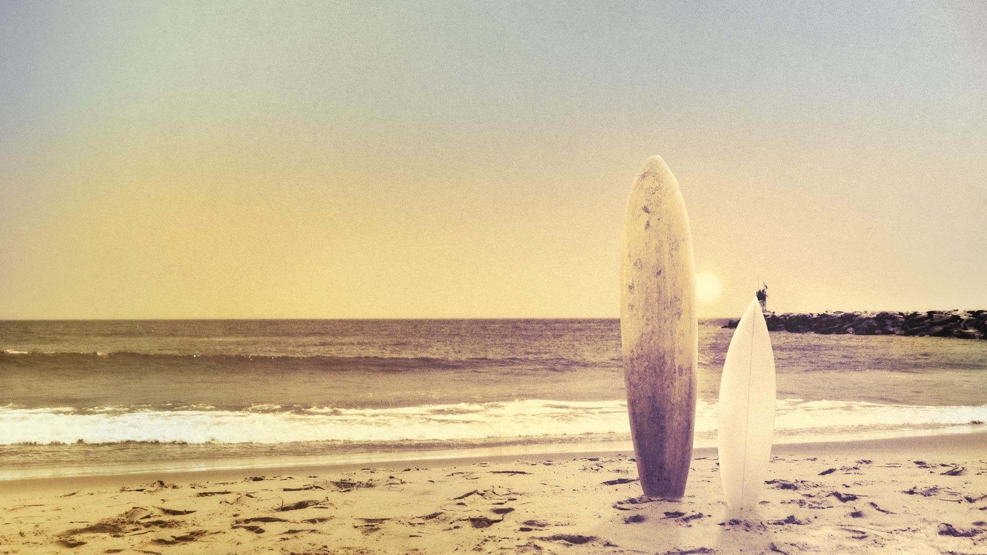 Tavole da surf sulla spiaggia, 1920x1080 Full HD 1080p, Desktop